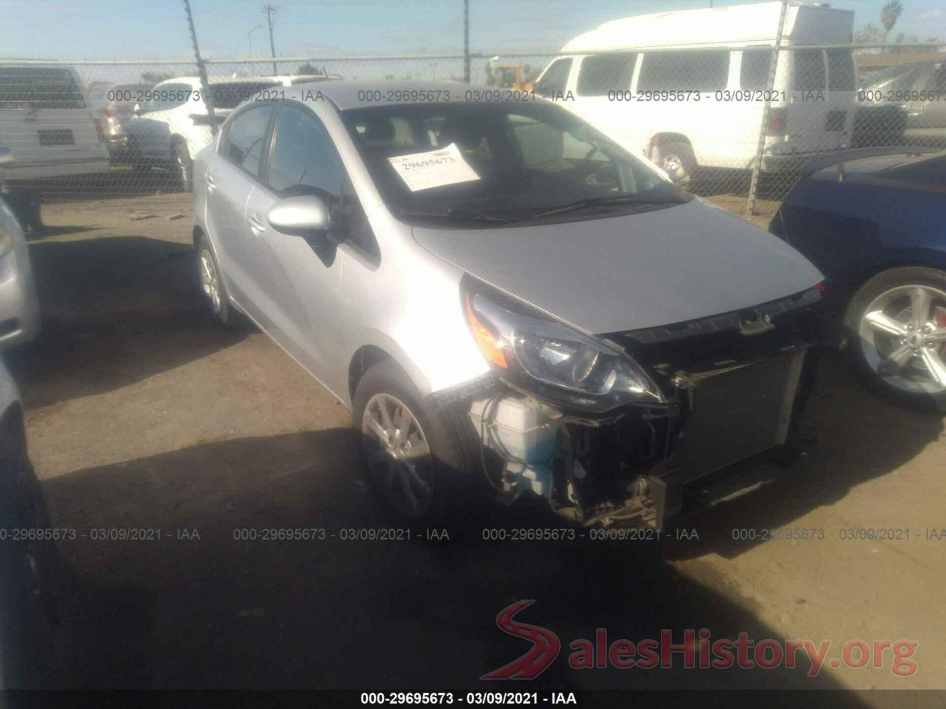 KNADM4A35H6028081 2017 KIA RIO