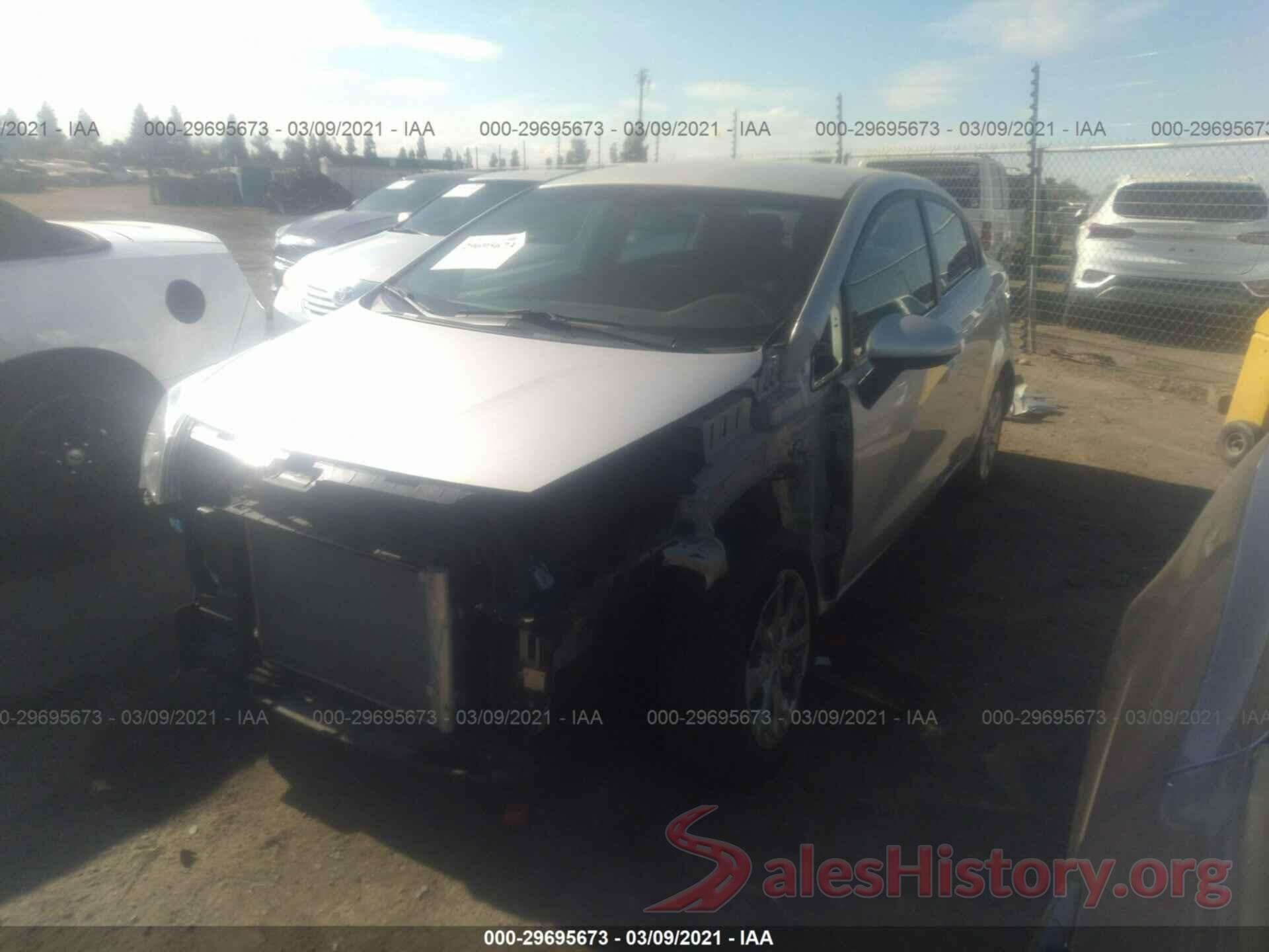 KNADM4A35H6028081 2017 KIA RIO