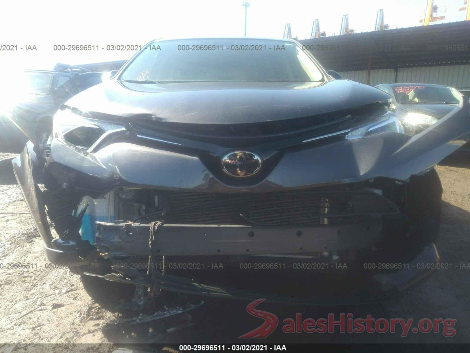 JTMBFREV6JJ178247 2018 TOYOTA RAV4