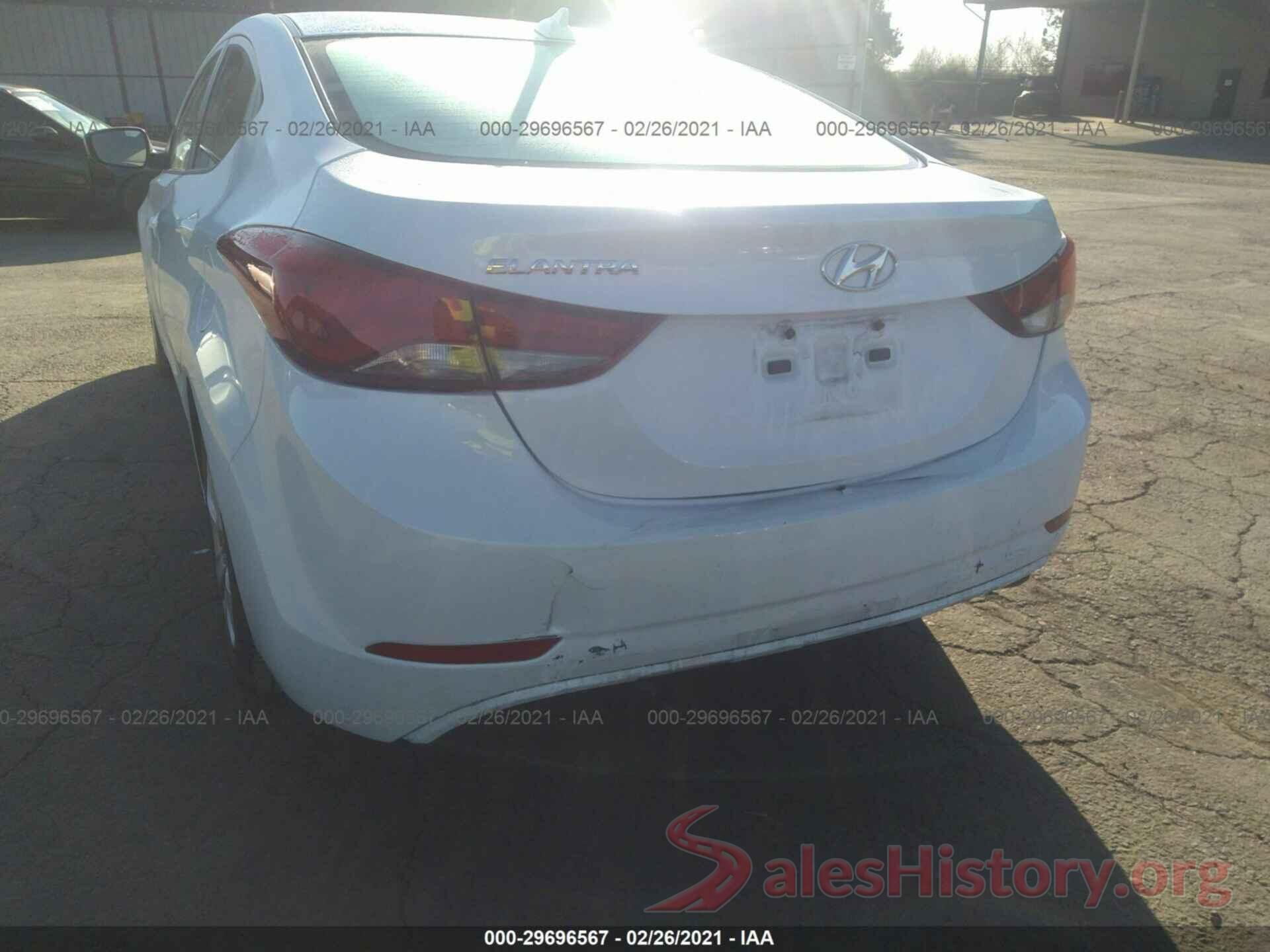 5NPDH4AEXGH763491 2016 HYUNDAI ELANTRA