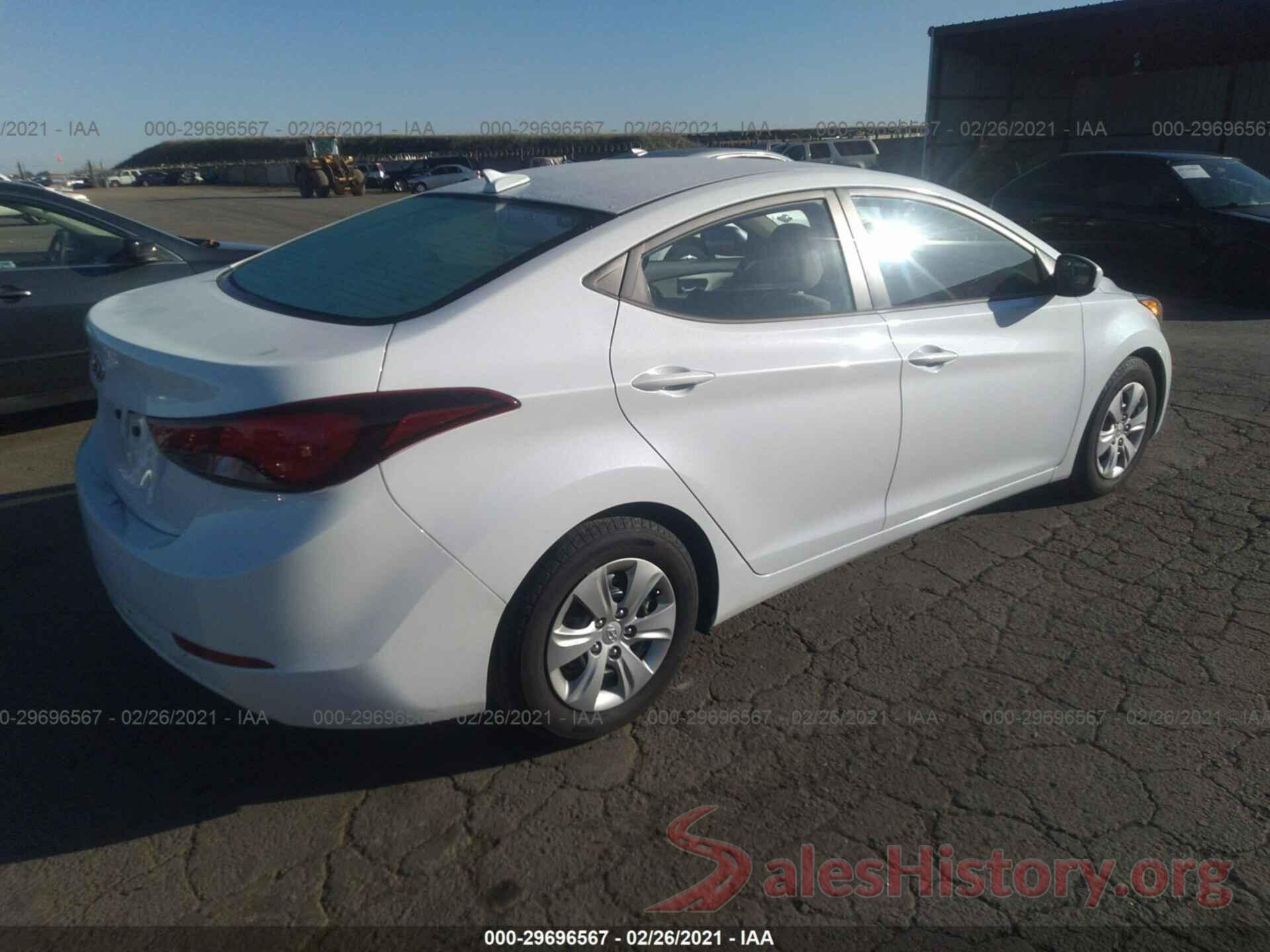 5NPDH4AEXGH763491 2016 HYUNDAI ELANTRA