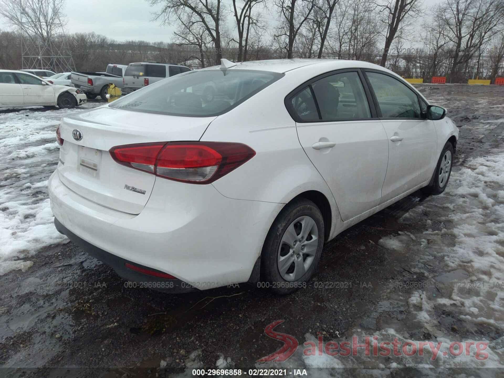 3KPFL4A70HE074722 2017 KIA FORTE