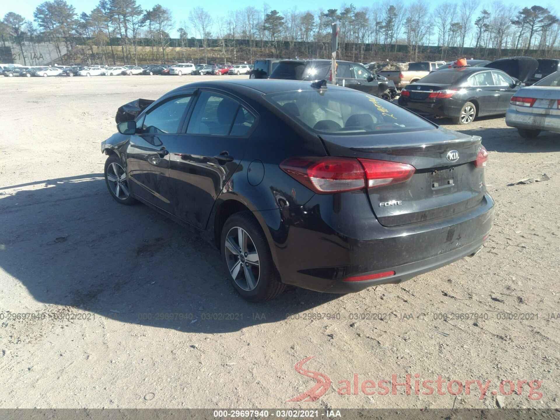 3KPFL4A71JE195720 2018 KIA FORTE