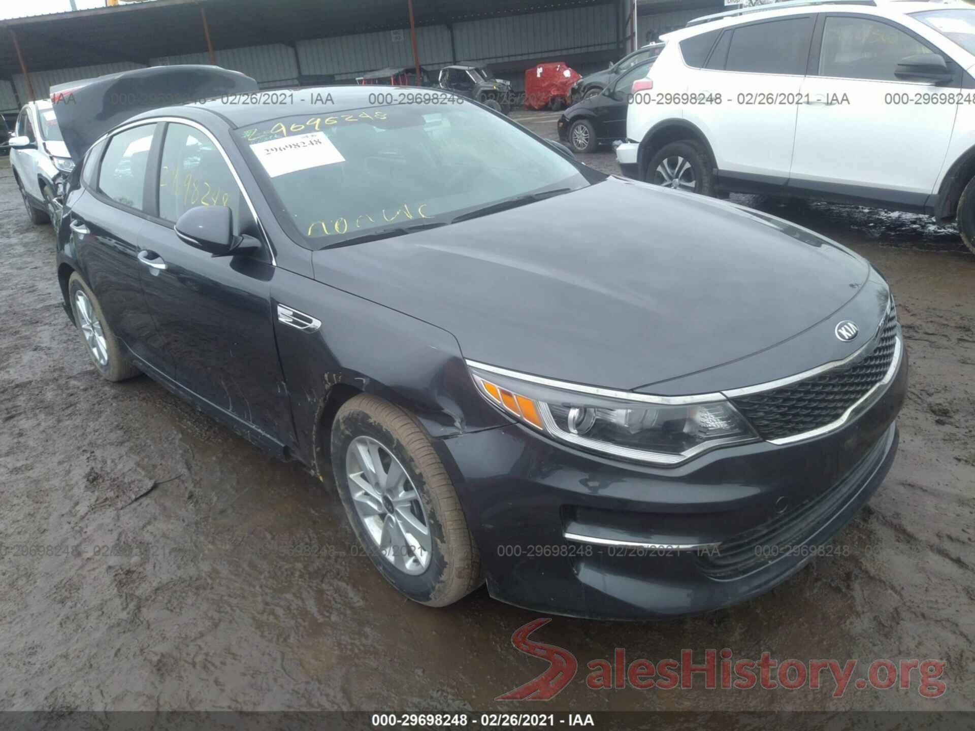 KNAGT4L39J5232620 2018 KIA OPTIMA