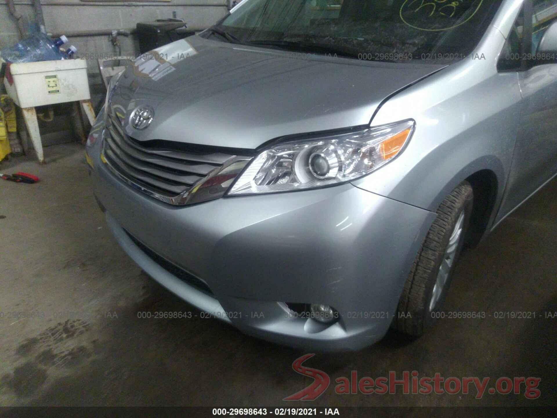 5TDYZ3DC6HS848195 2017 TOYOTA SIENNA