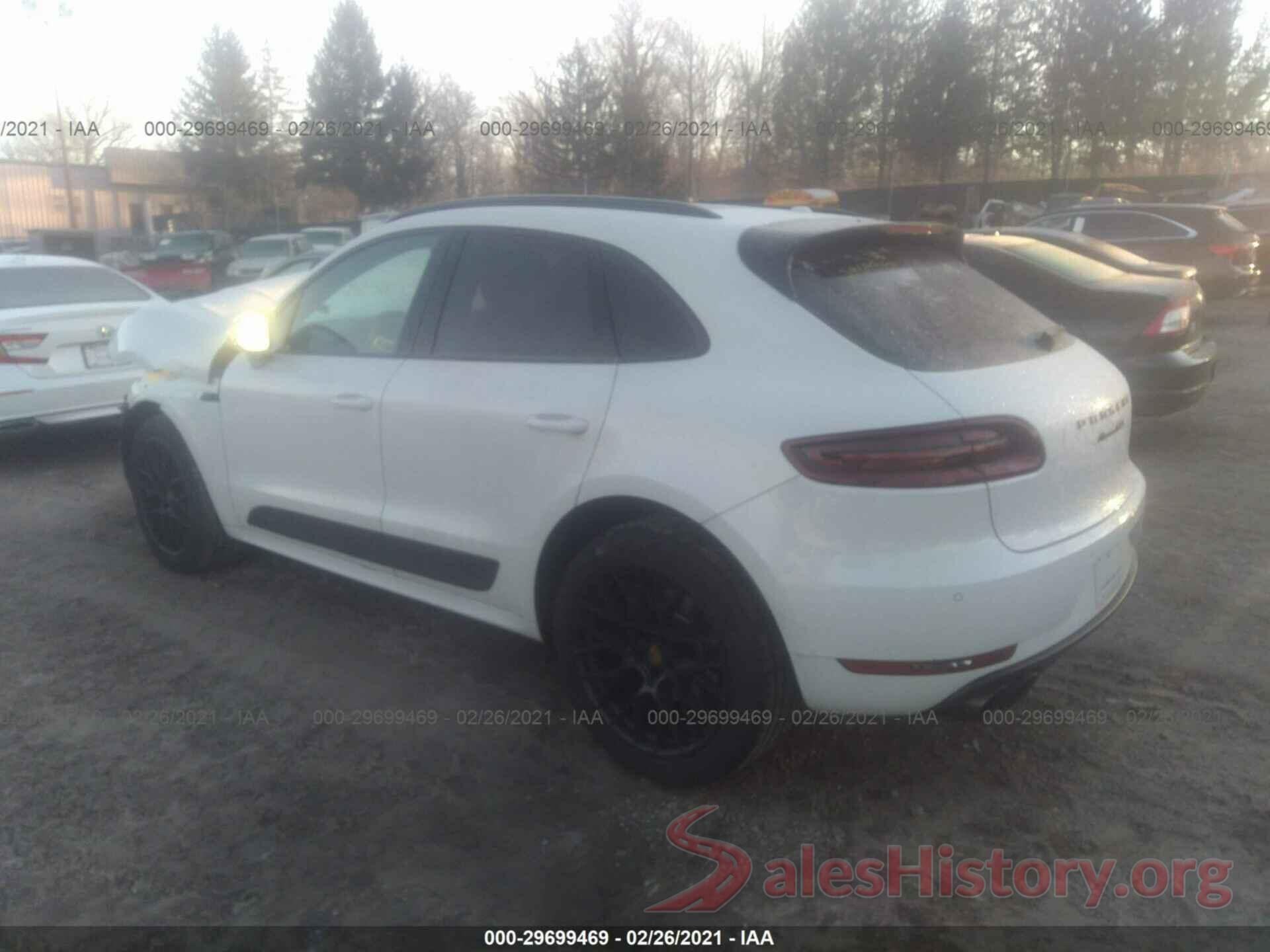 WP1AG2A57JLB65709 2018 PORSCHE MACAN