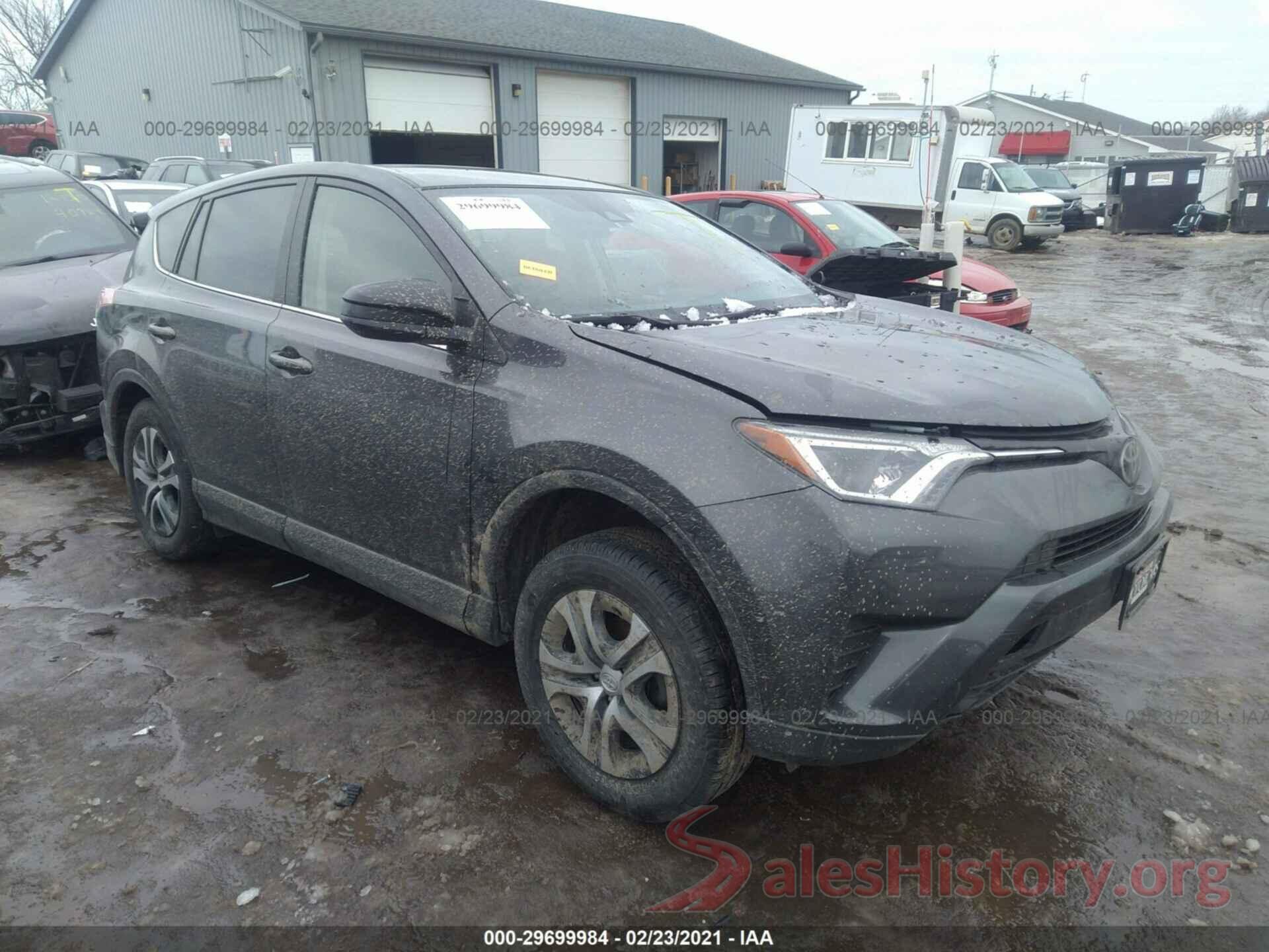 JTMZFREV8JJ724741 2018 TOYOTA RAV4