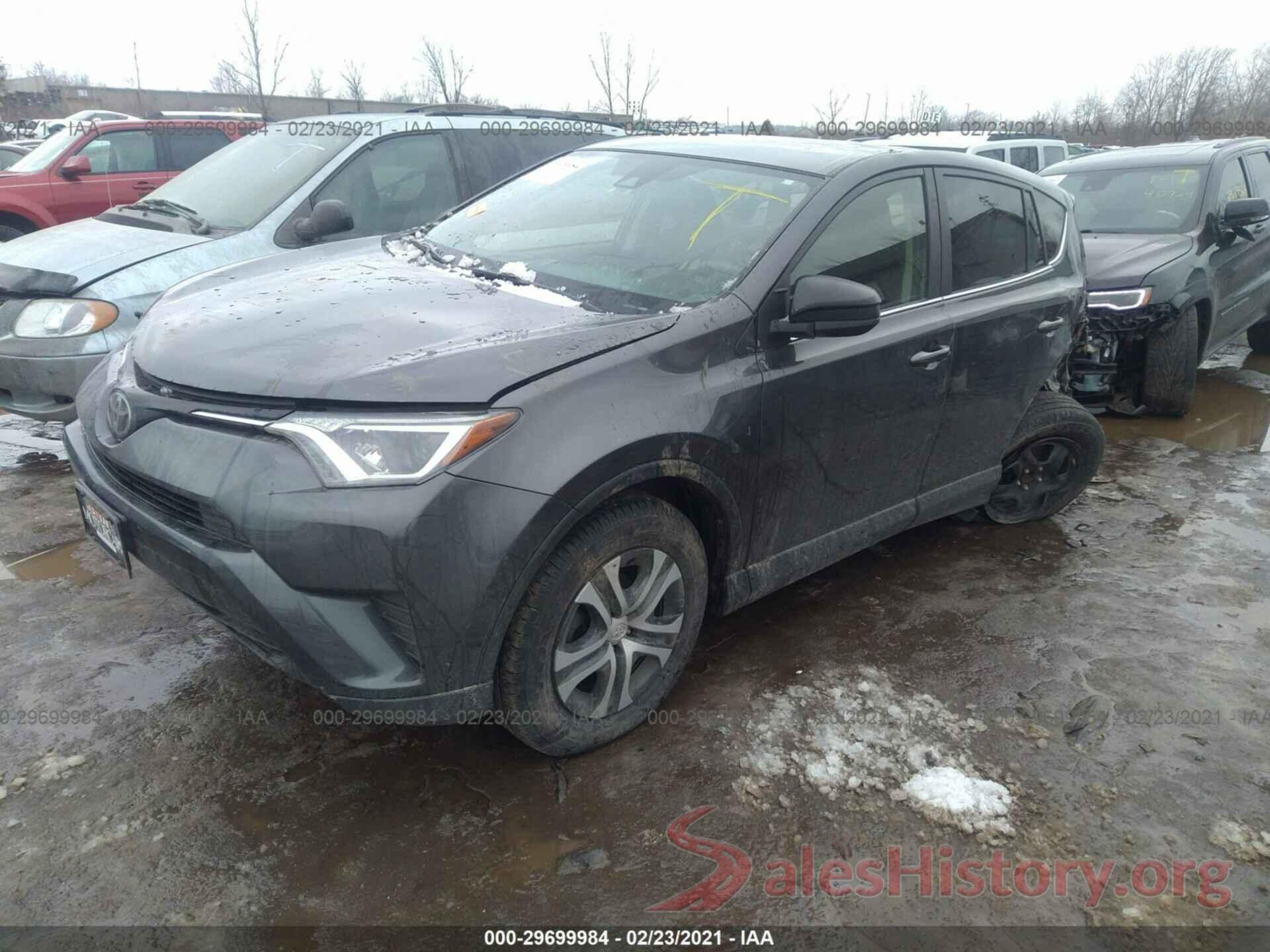 JTMZFREV8JJ724741 2018 TOYOTA RAV4