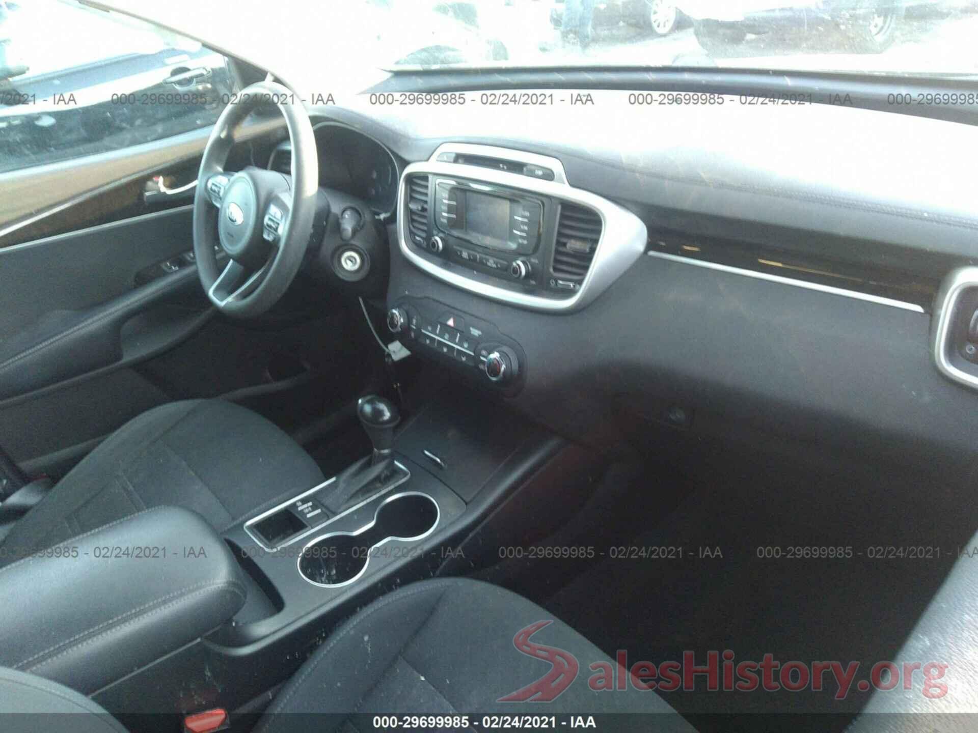 5XYPGDA59HG188437 2017 KIA SORENTO