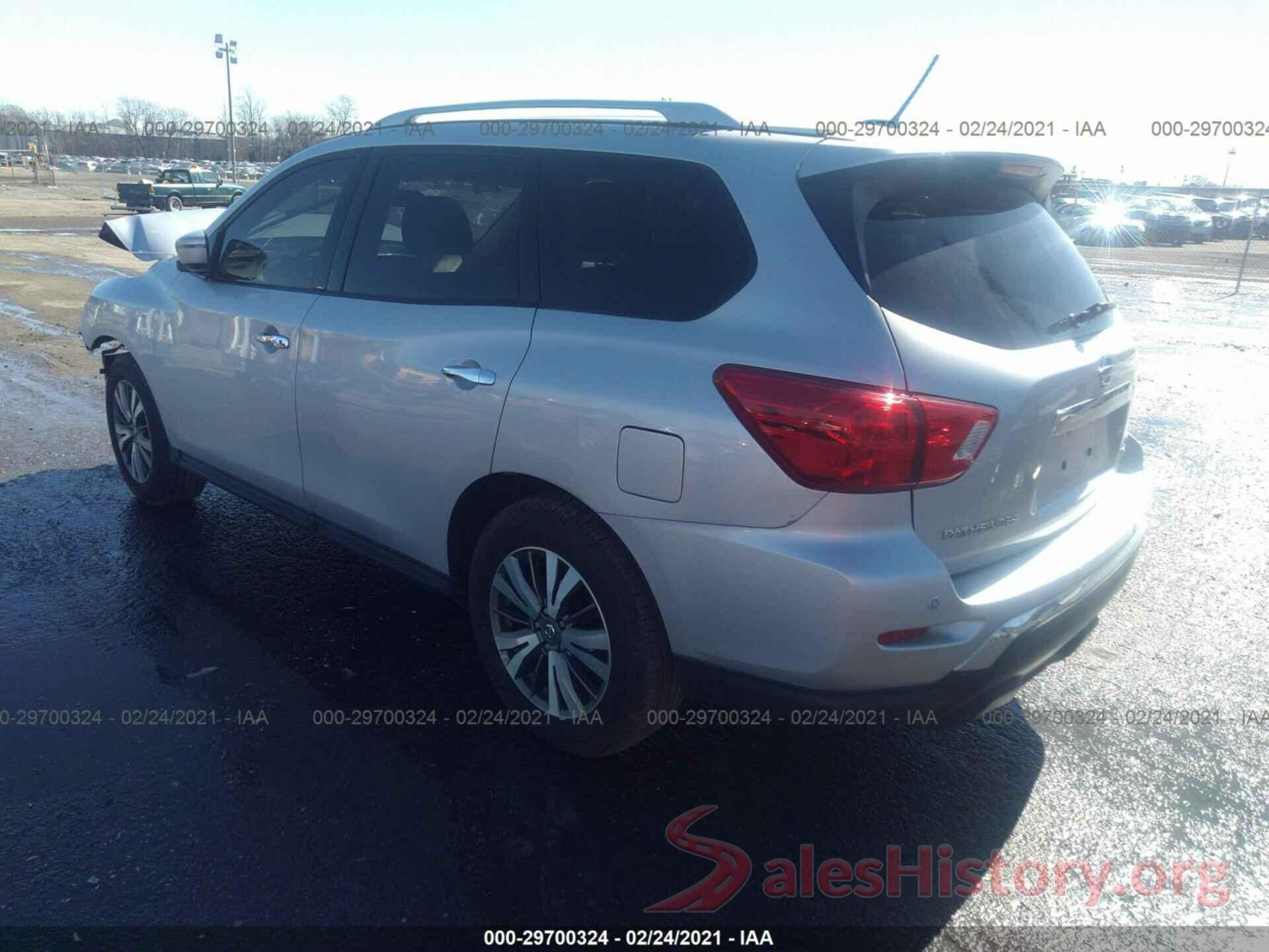 5N1DR2MMXJC608104 2018 NISSAN PATHFINDER