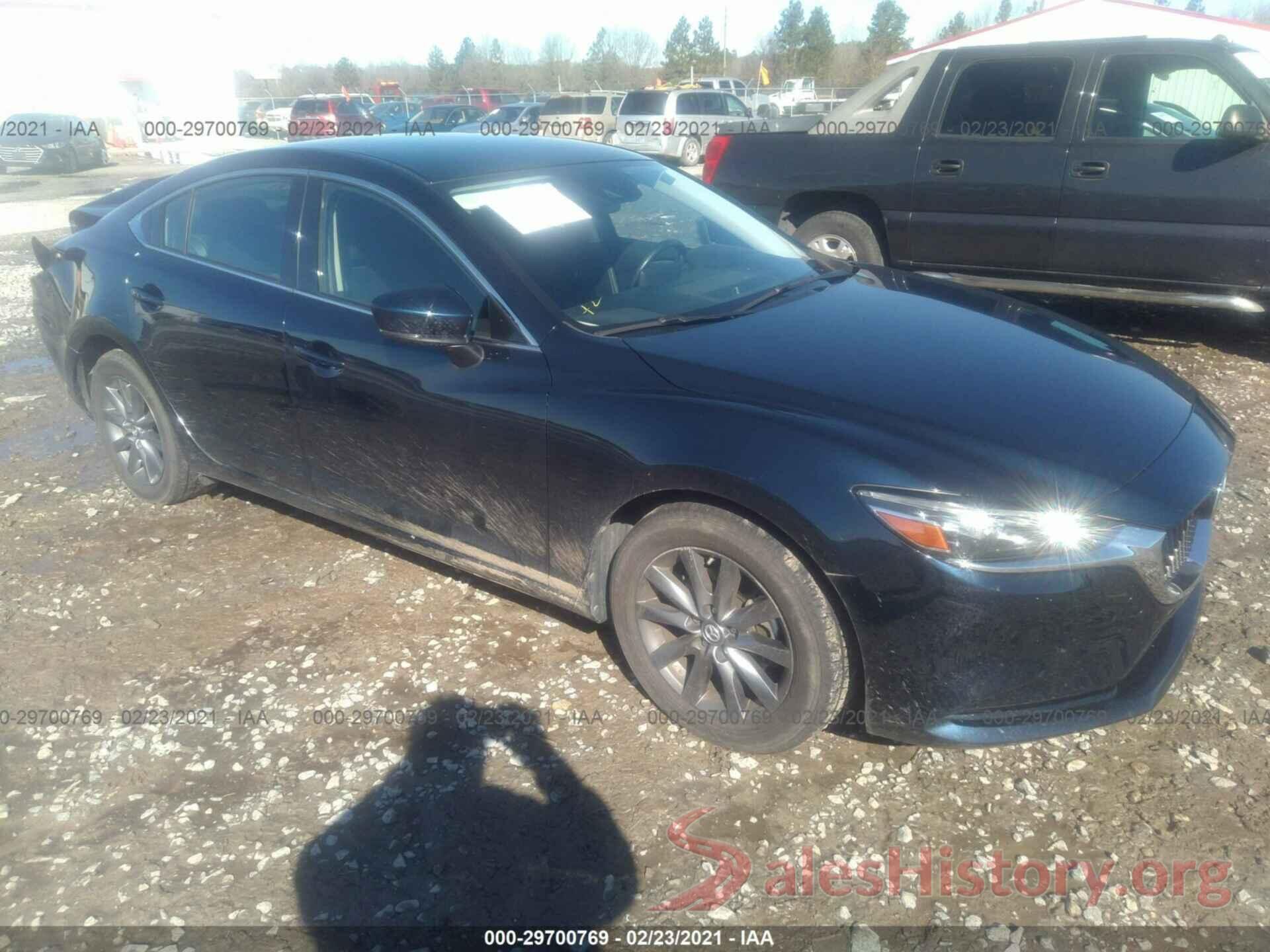 JM1GL1UM0J1335103 2018 MAZDA MAZDA6