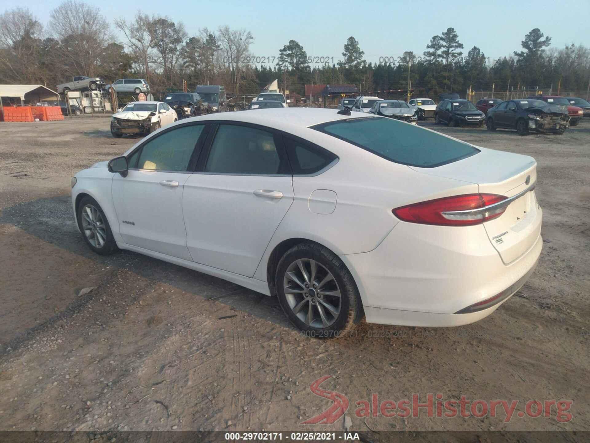 3FA6P0LUXHR190623 2017 FORD FUSION