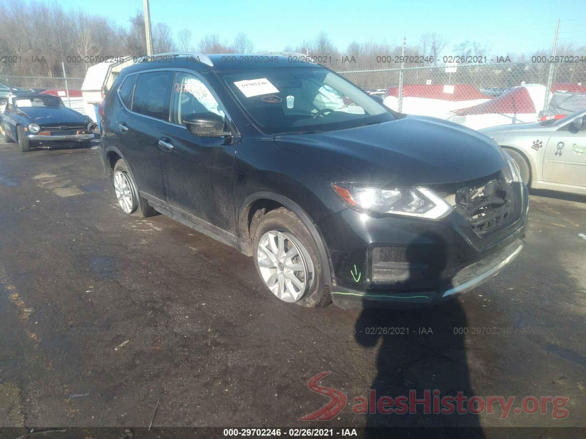 JN8AT2MVXJW313458 2018 NISSAN ROGUE