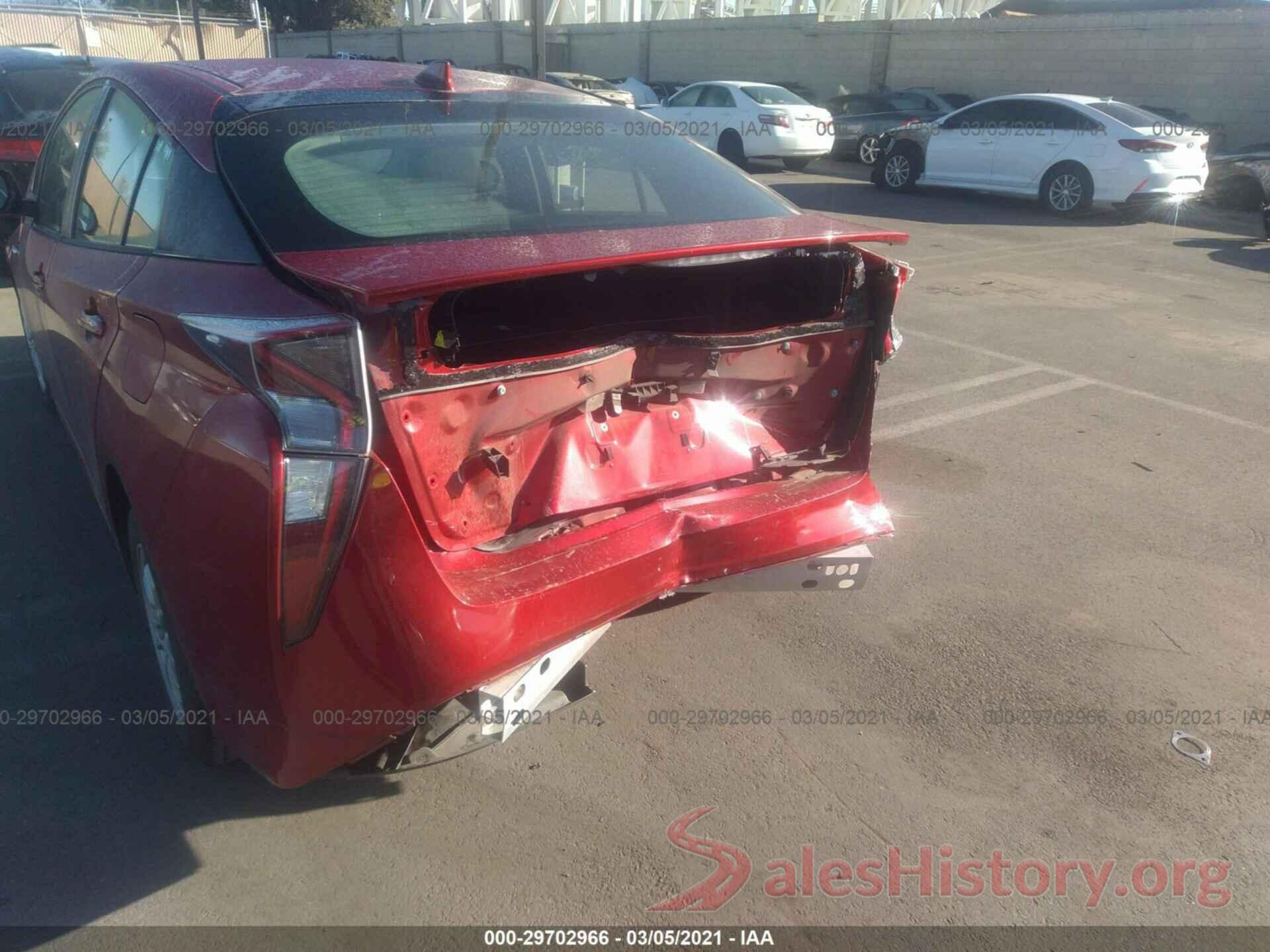 JTDKBRFUXJ3581489 2018 TOYOTA PRIUS