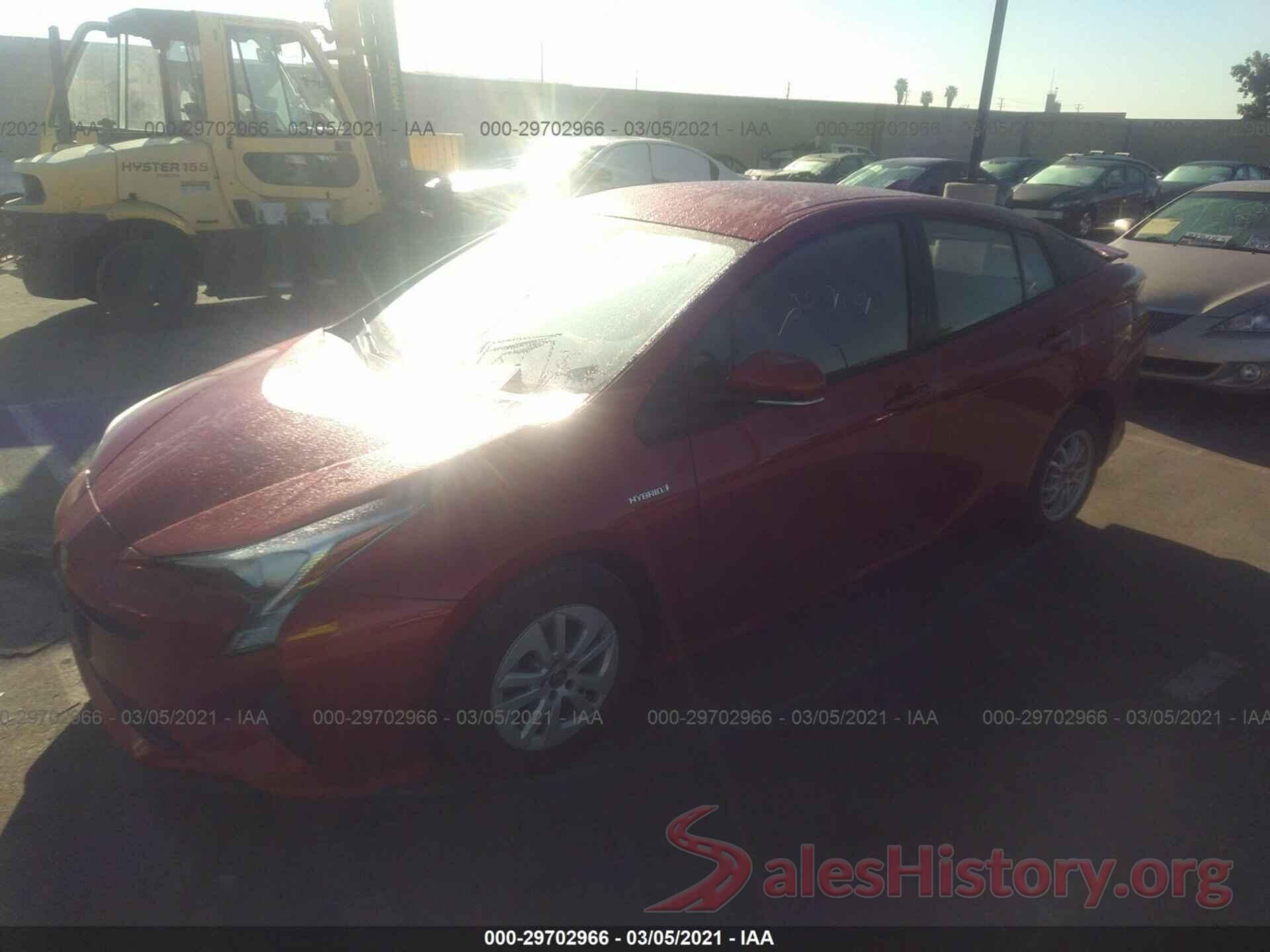 JTDKBRFUXJ3581489 2018 TOYOTA PRIUS