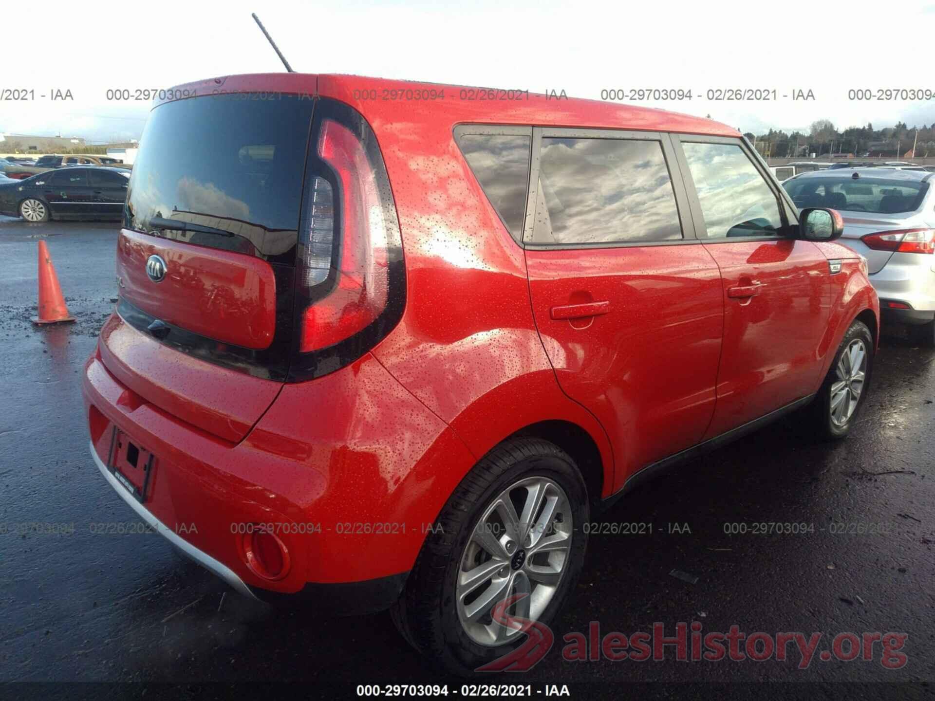 KNDJP3A55J7556406 2018 KIA SOUL