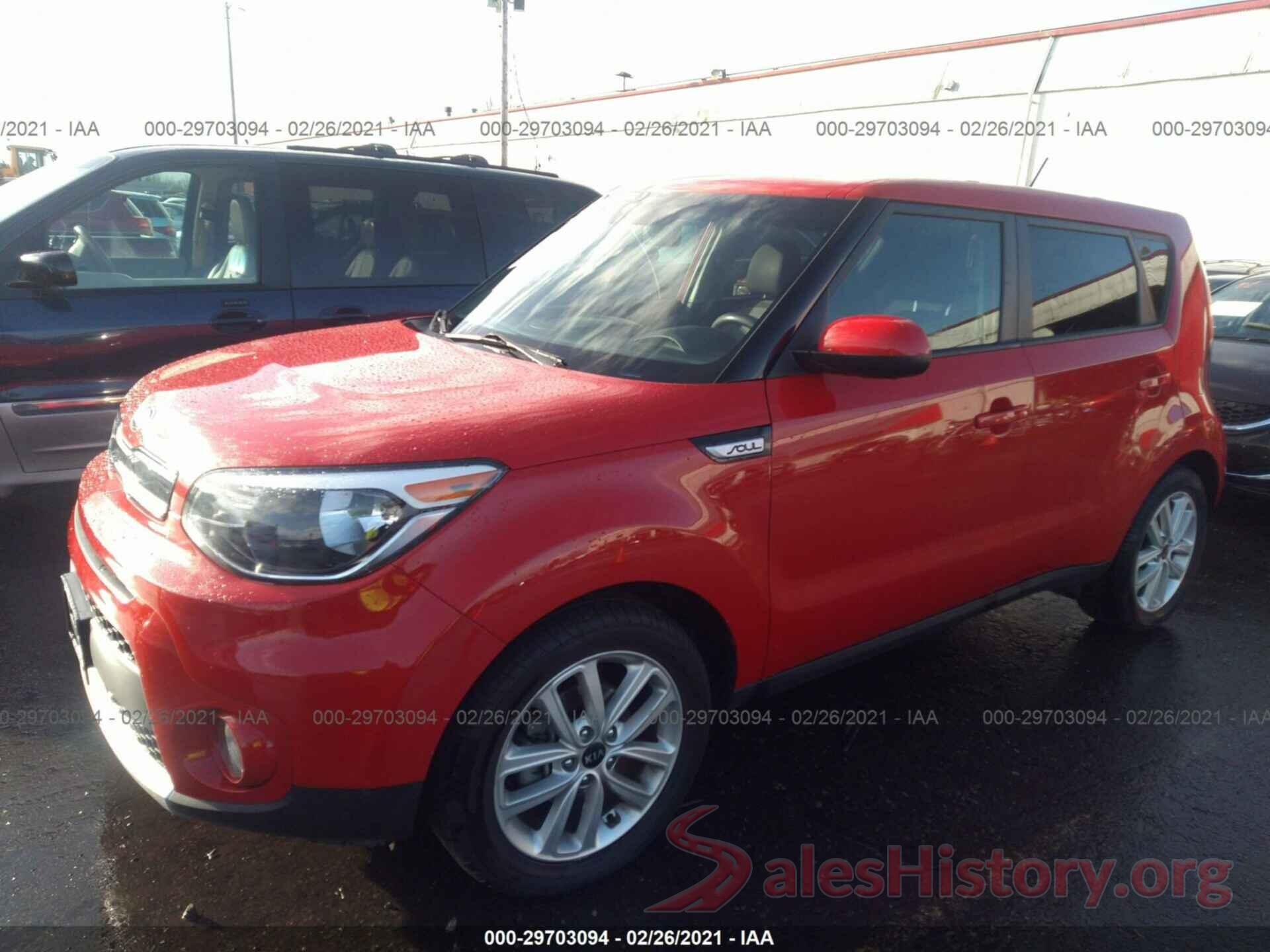 KNDJP3A55J7556406 2018 KIA SOUL