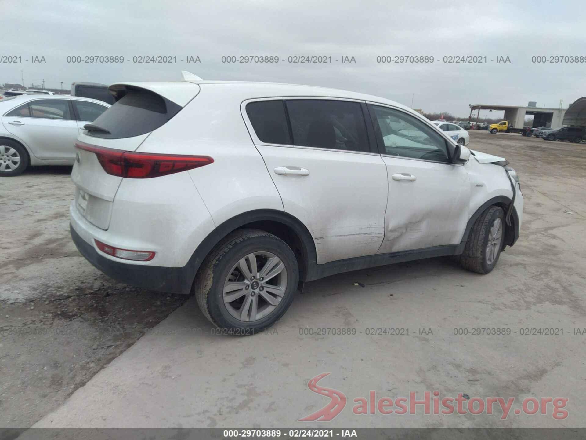 KNDPMCAC6J7348388 2018 KIA SPORTAGE