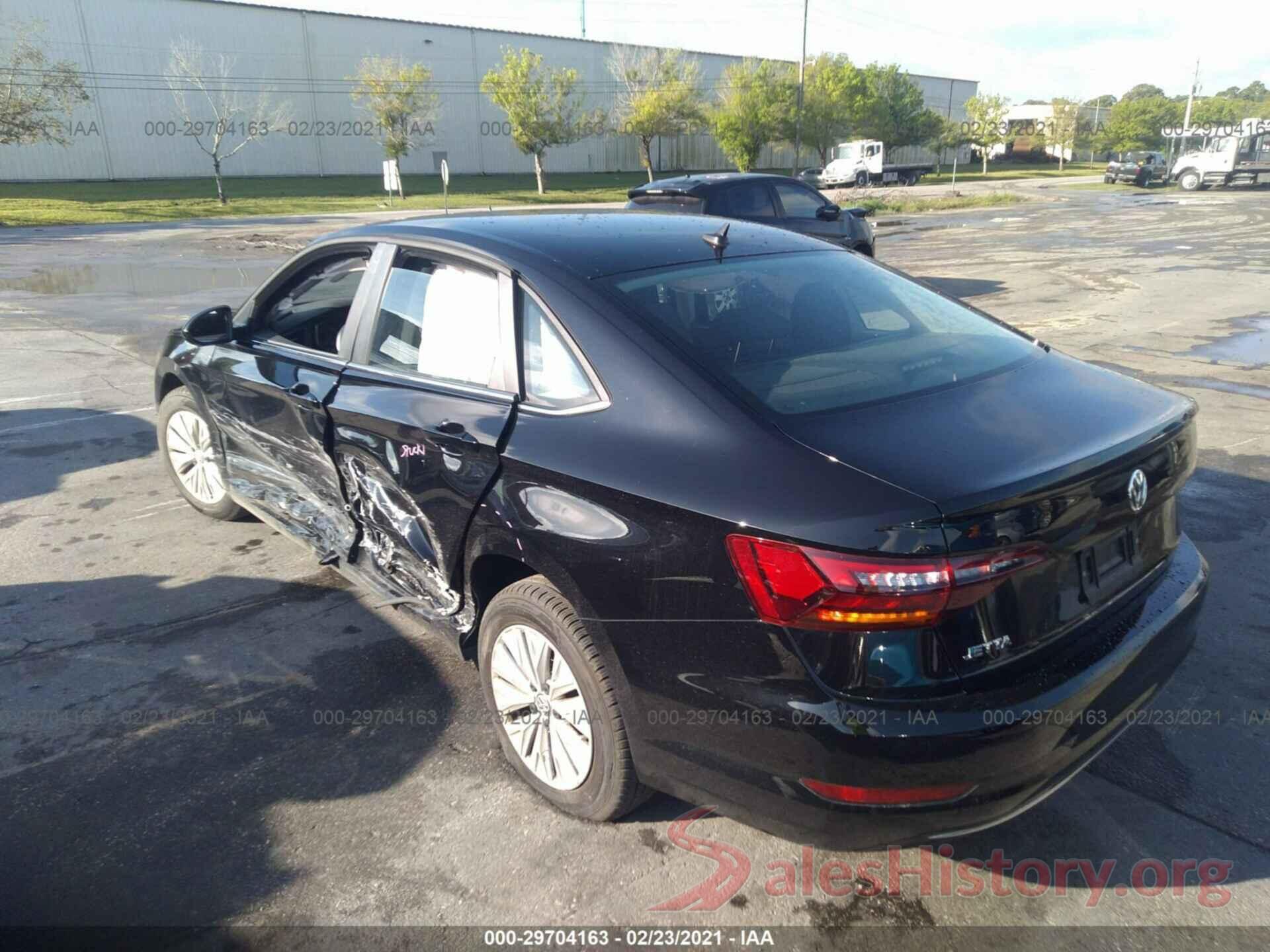 3VWN57BUXKM261326 2019 VOLKSWAGEN JETTA