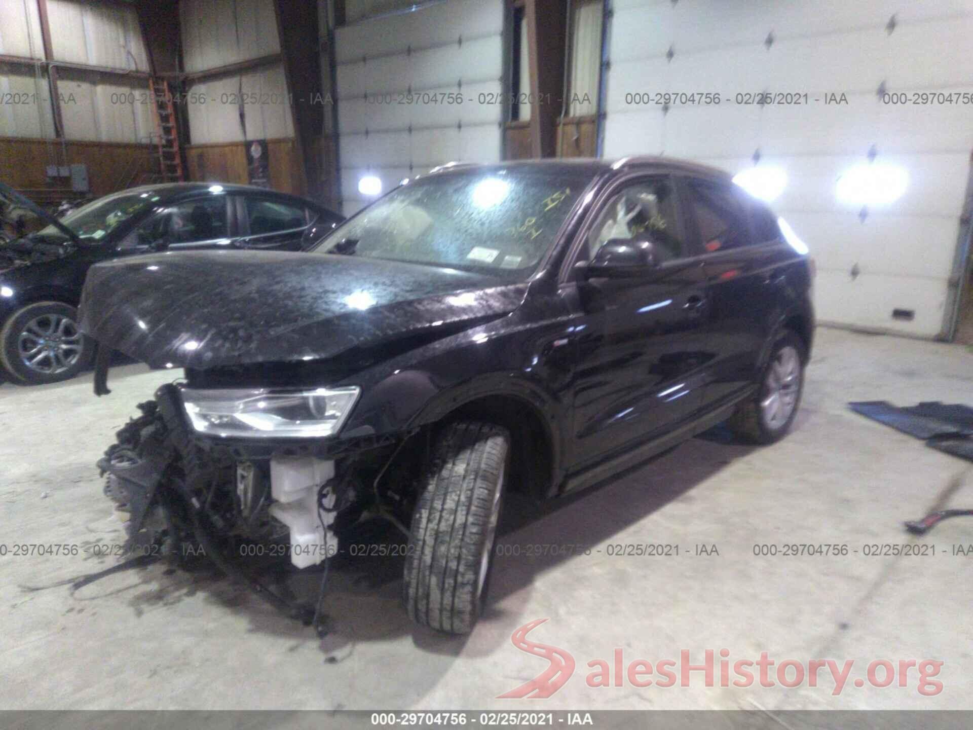 WA1ECCFS1JR035533 2018 AUDI Q3