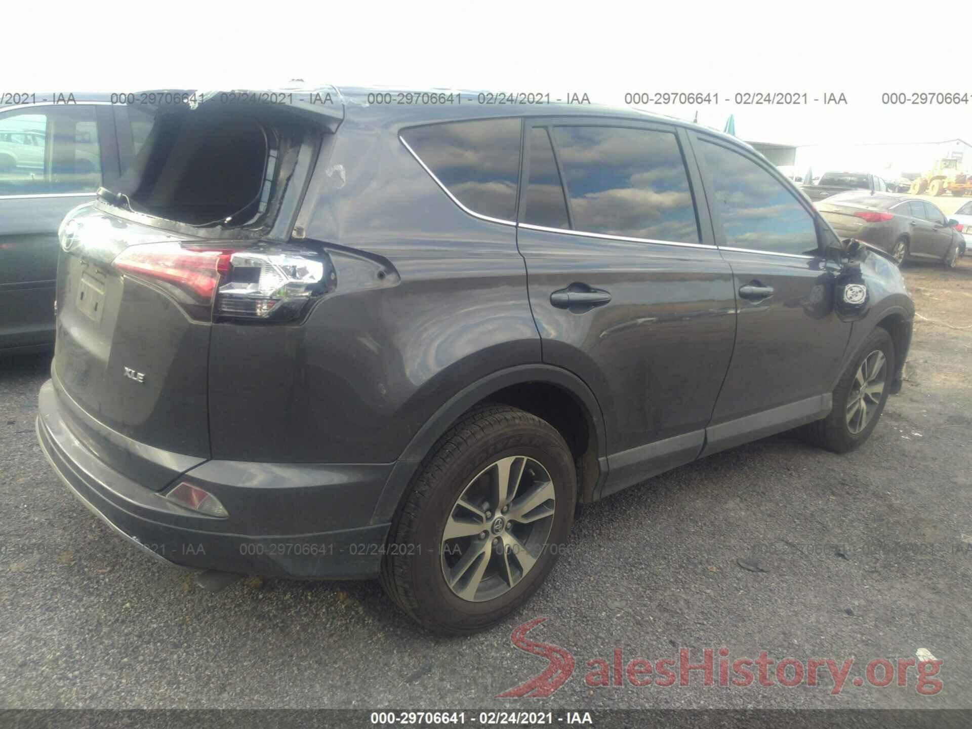 2T3WFREV7JW411393 2018 TOYOTA RAV4