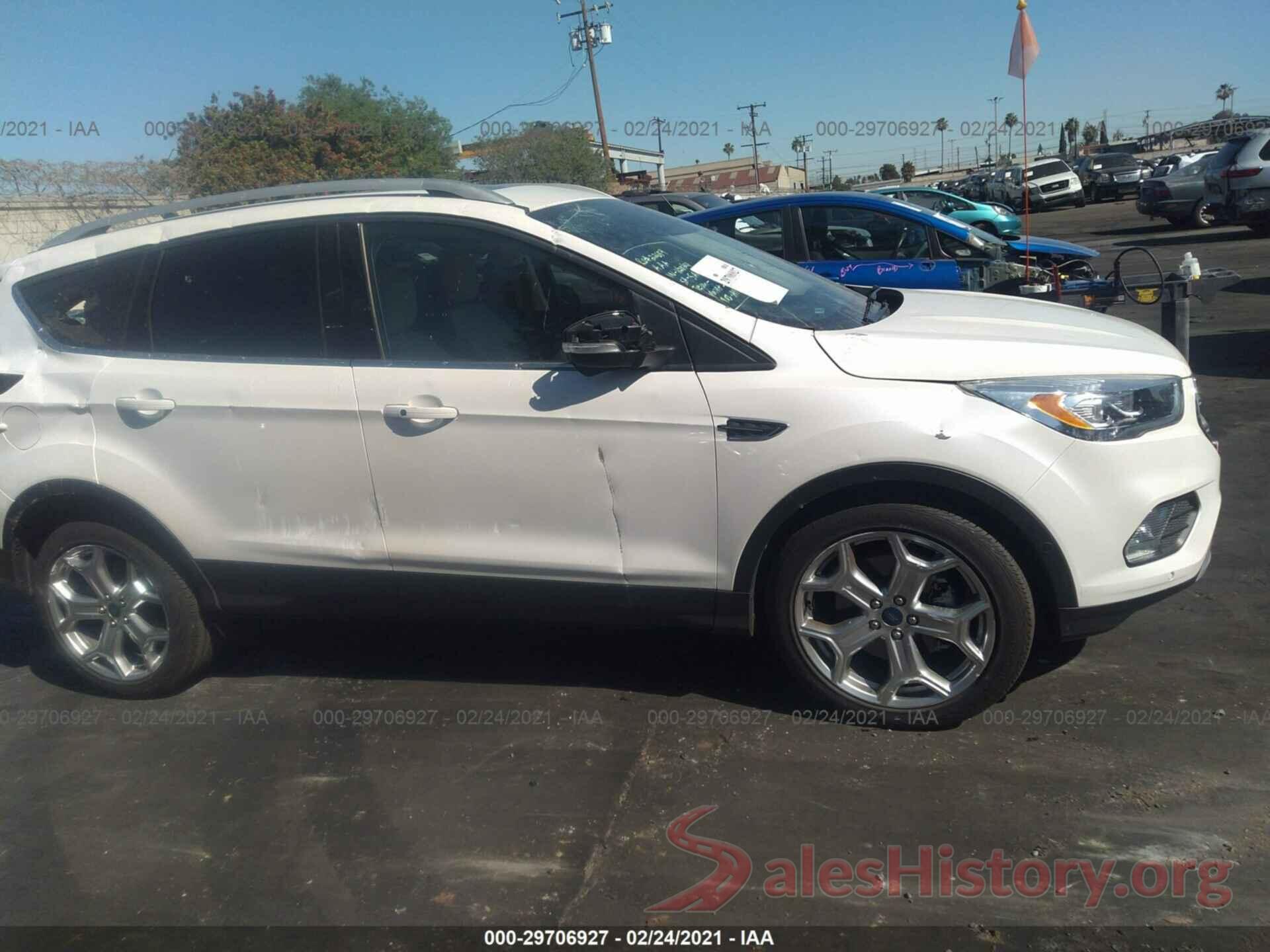 1FMCU0J97KUA20784 2019 FORD ESCAPE