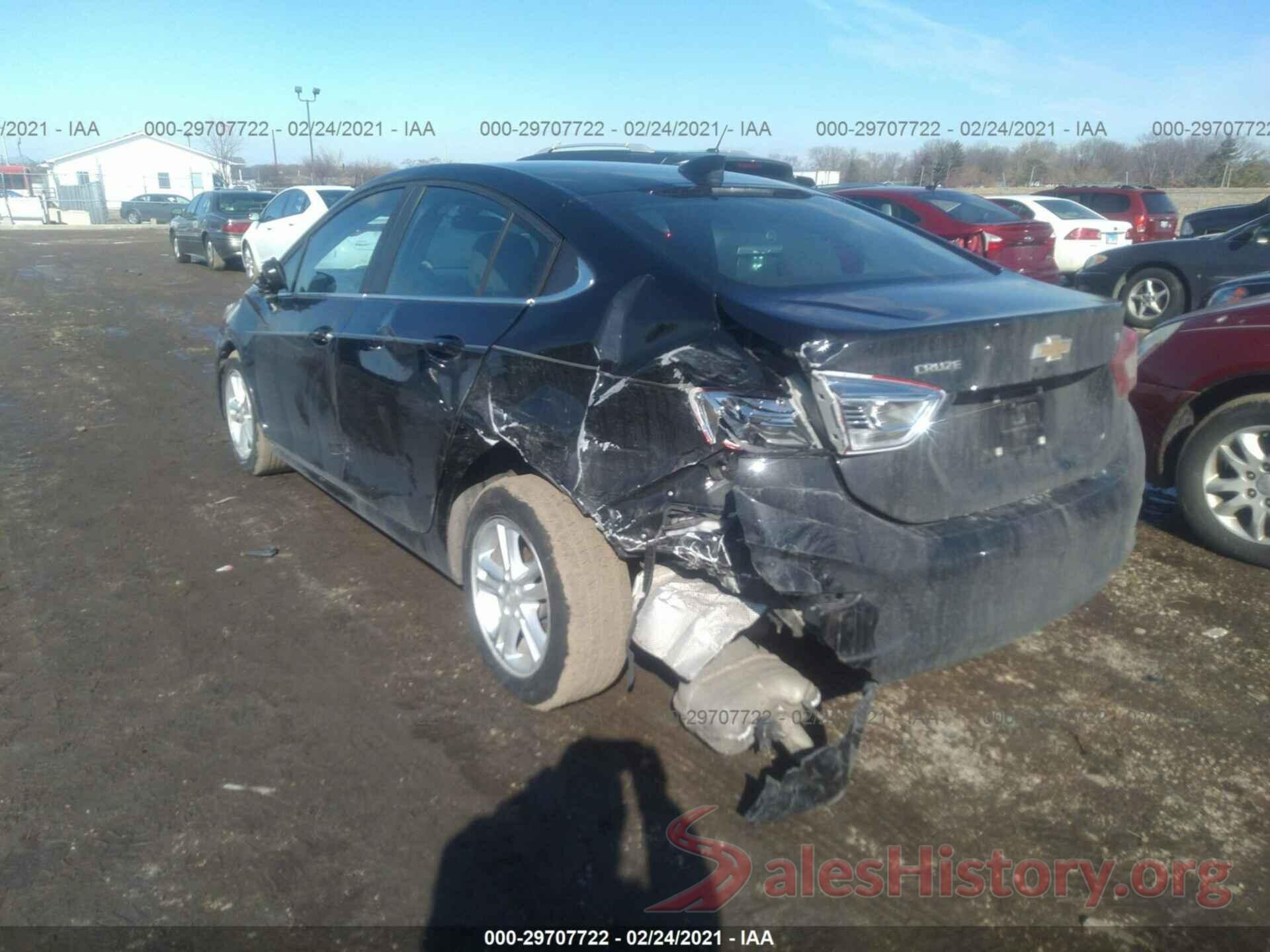 1G1BE5SM2H7115752 2017 CHEVROLET CRUZE