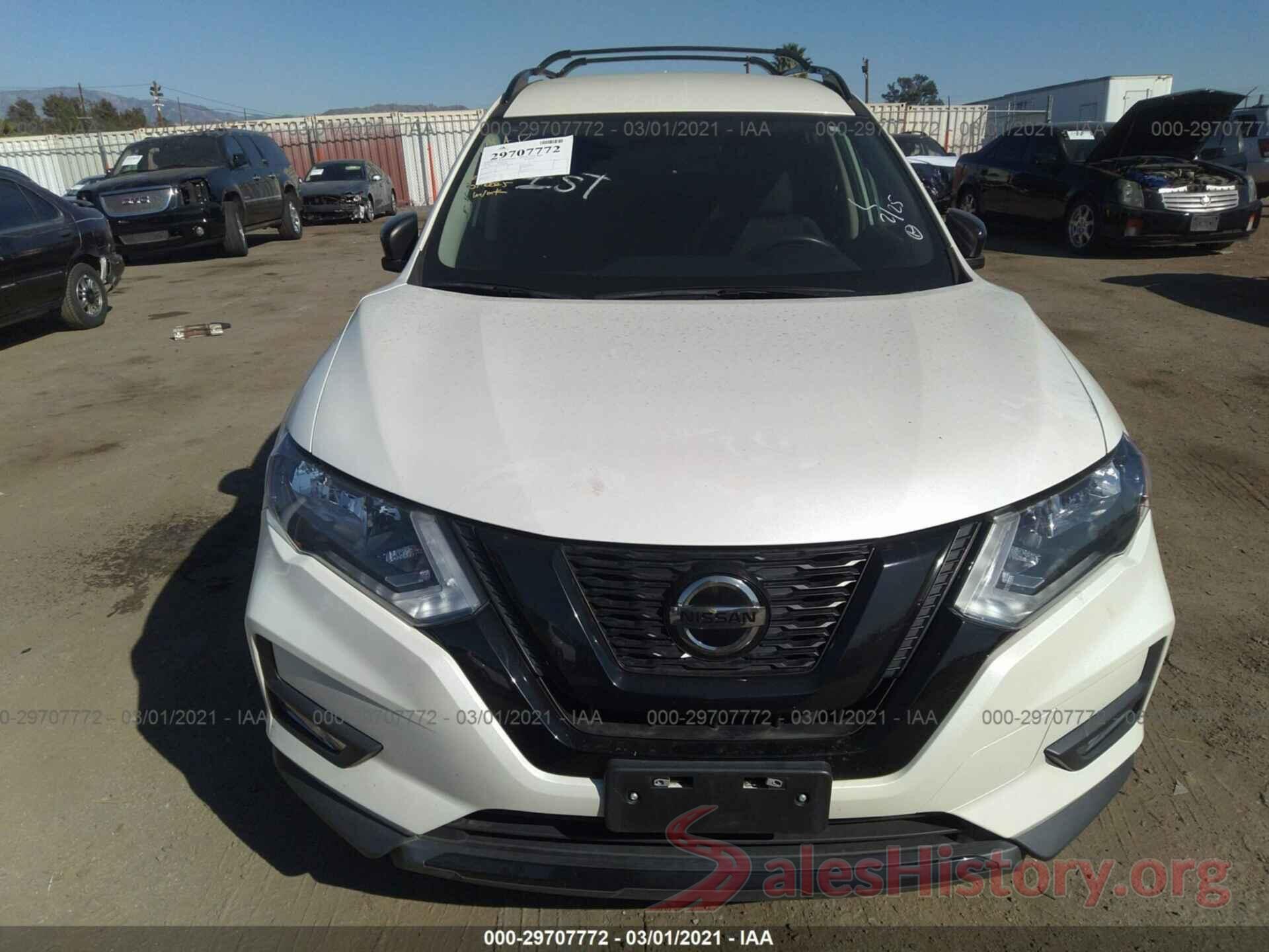 5N1AT2MT7JC724596 2018 NISSAN ROGUE