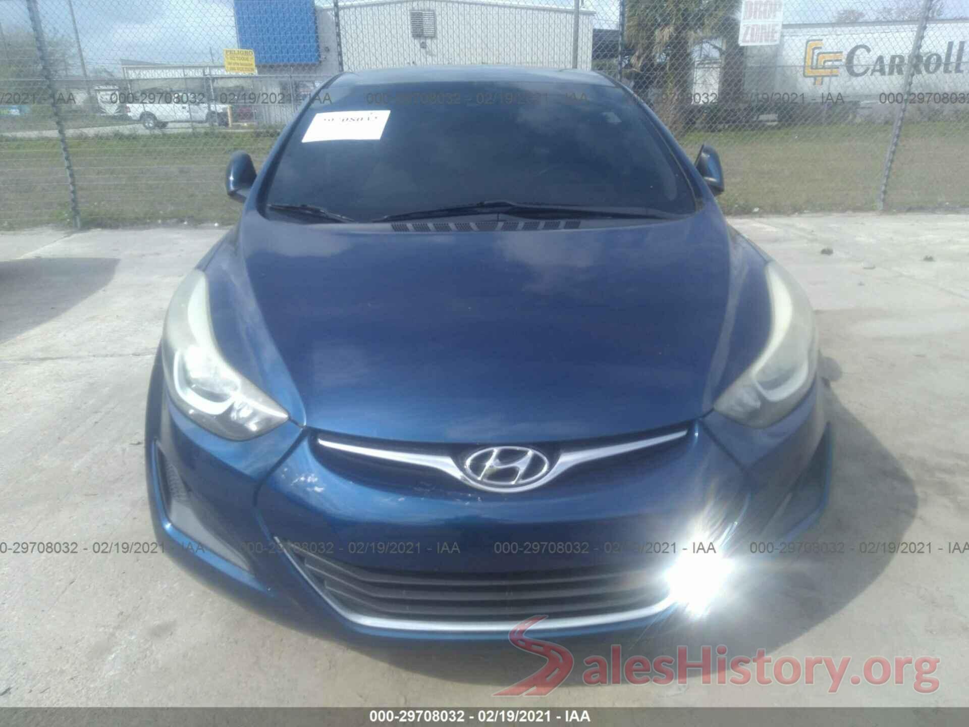 5NPDH4AE1GH671301 2016 HYUNDAI ELANTRA