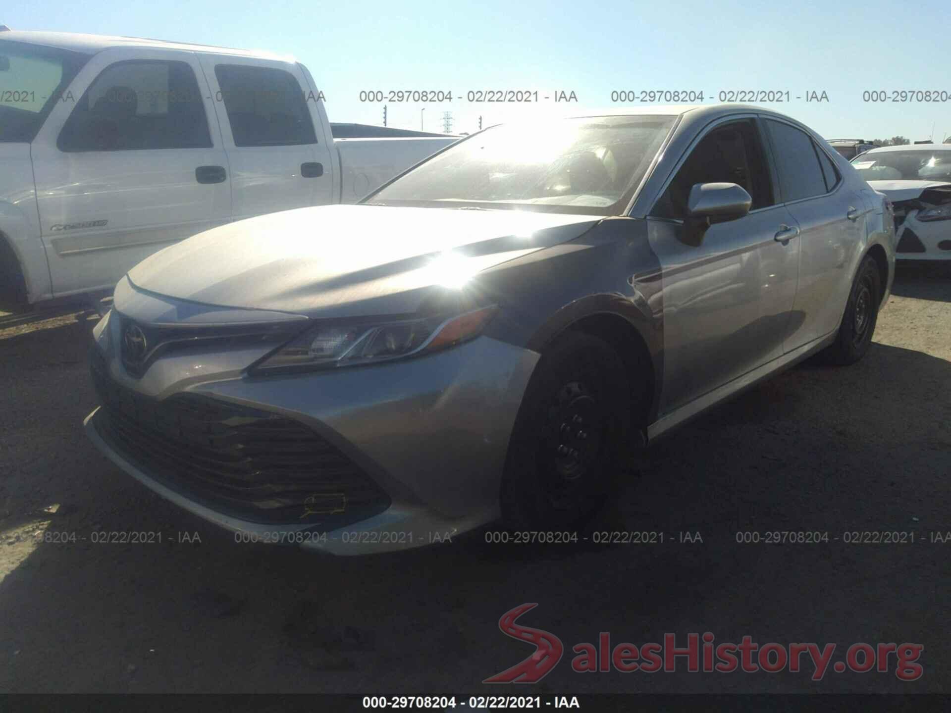 JTNB11HK0J3039796 2018 TOYOTA CAMRY