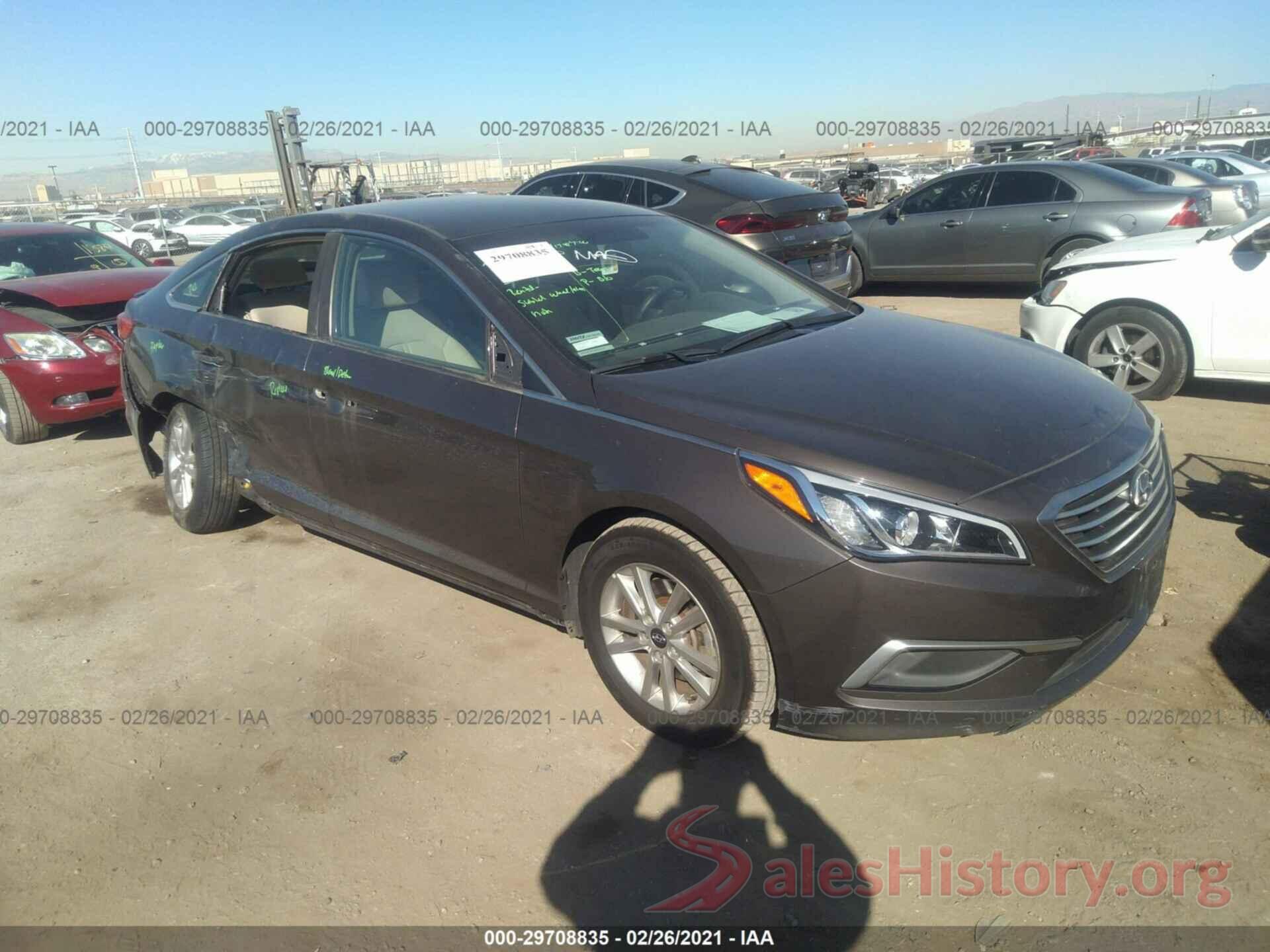 5NPE24AF4HH582421 2017 HYUNDAI SONATA