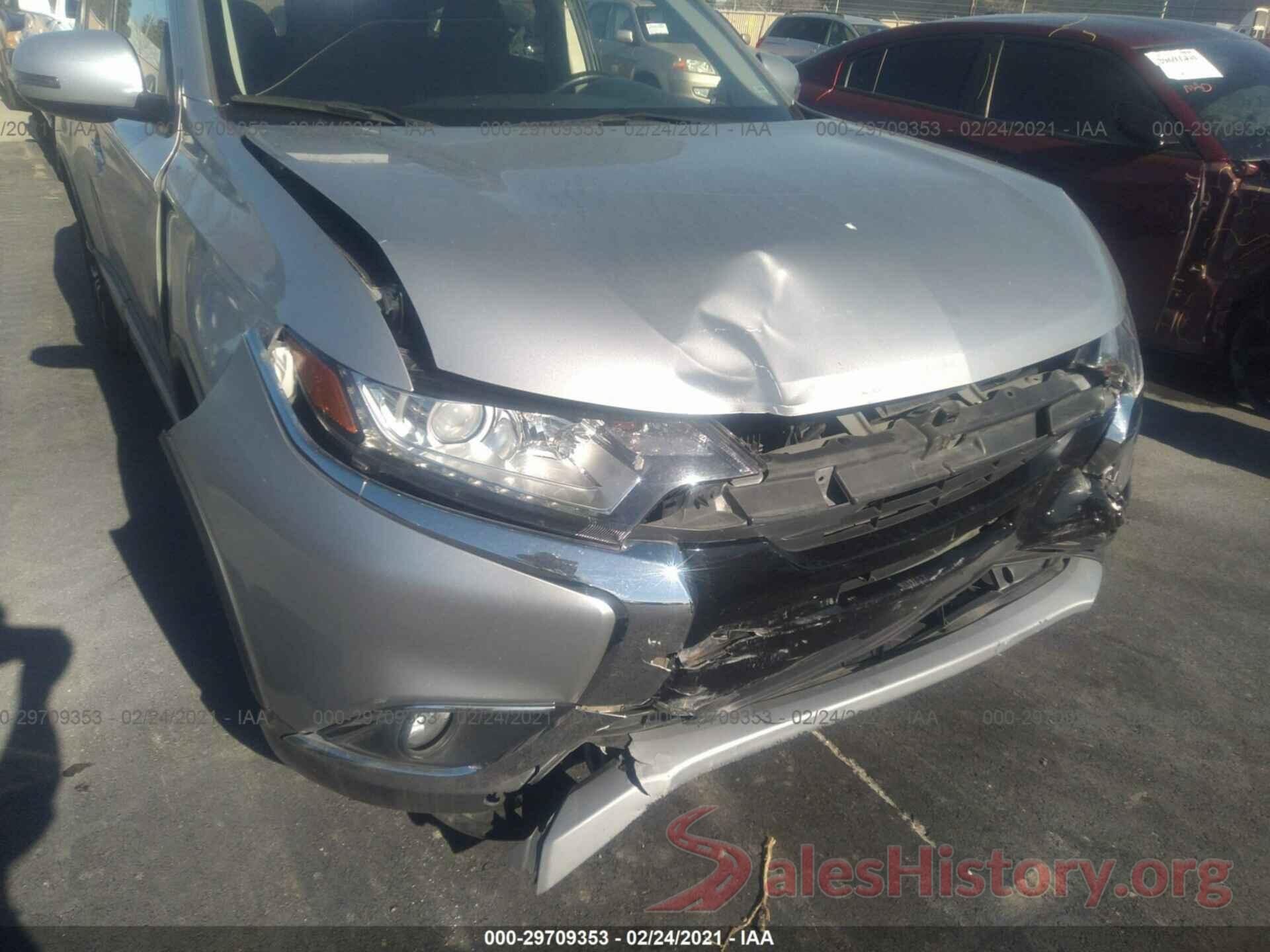 JA4AD3A32JJ003720 2018 MITSUBISHI OUTLANDER