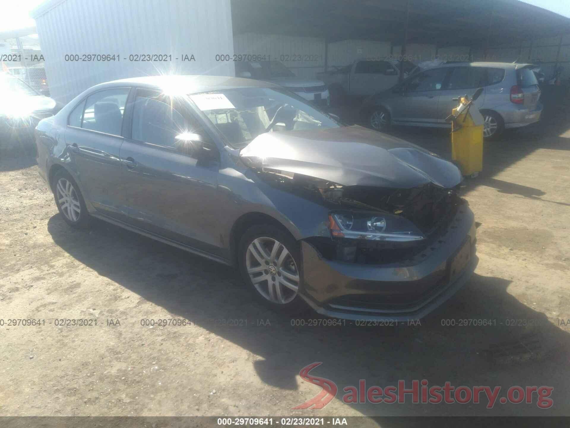 3VW2B7AJ1JM220178 2018 VOLKSWAGEN JETTA