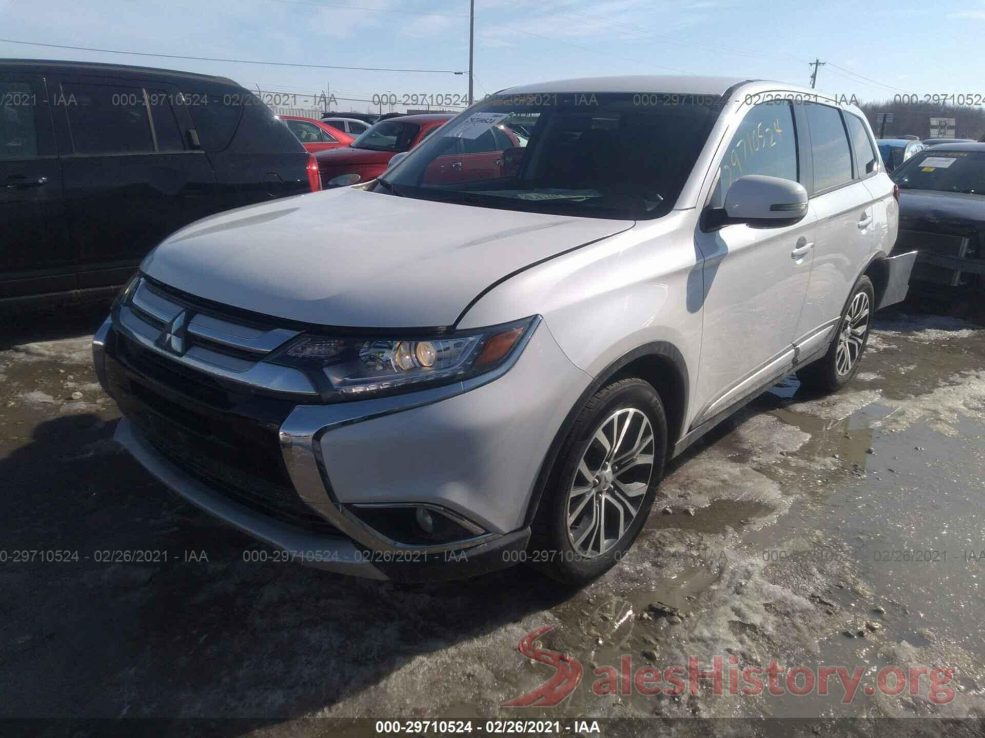 JA4AD3A39JZ032438 2018 MITSUBISHI OUTLANDER