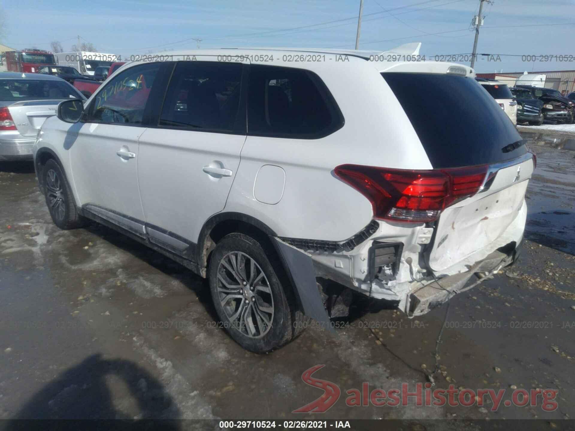 JA4AD3A39JZ032438 2018 MITSUBISHI OUTLANDER