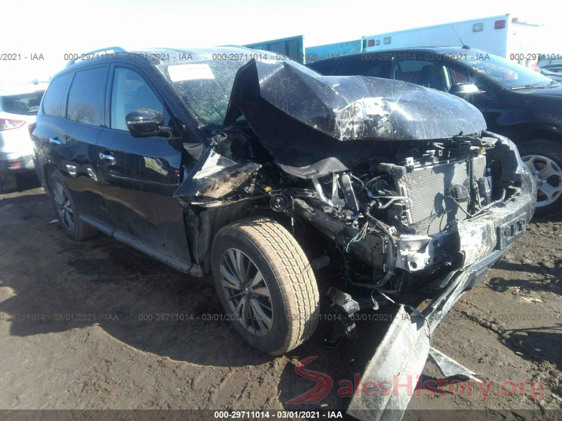 5N1DR2MM0JC662320 2018 NISSAN PATHFINDER