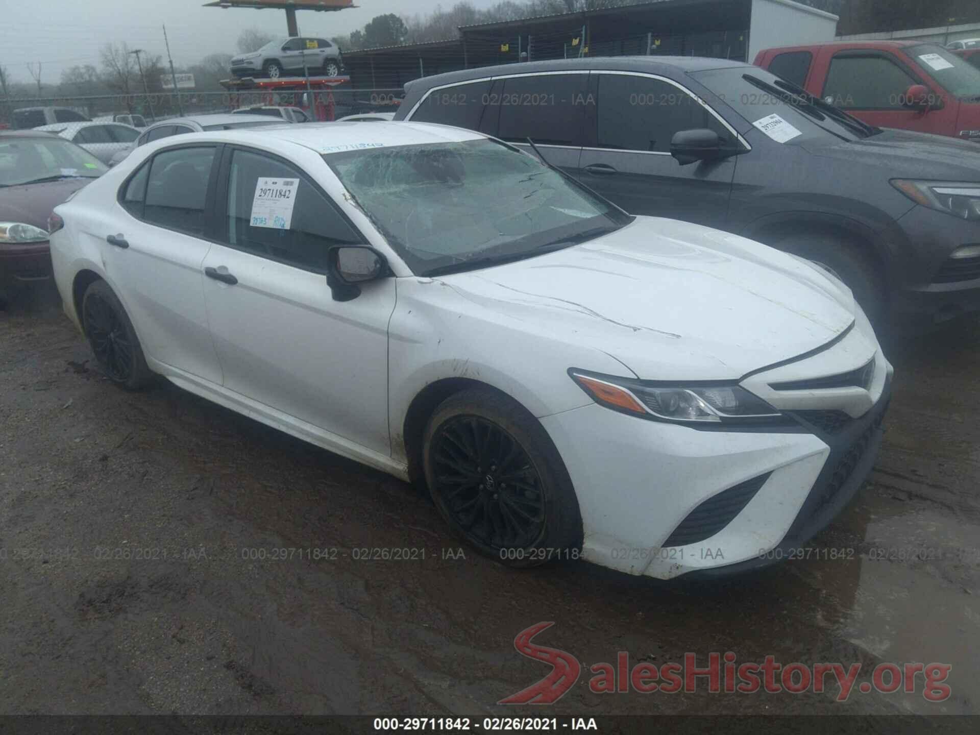 4T1B11HK3KU275953 2019 TOYOTA CAMRY