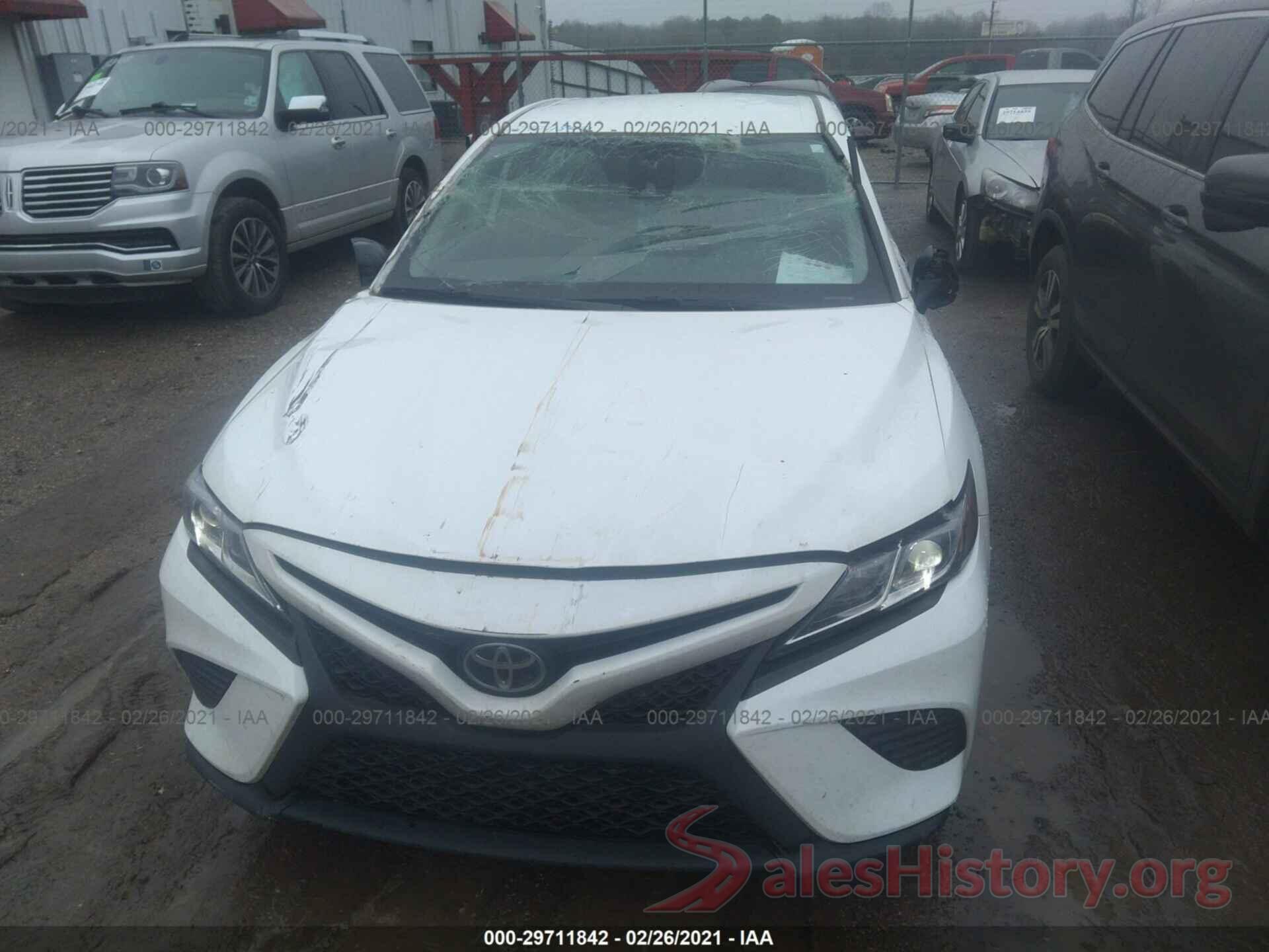 4T1B11HK3KU275953 2019 TOYOTA CAMRY