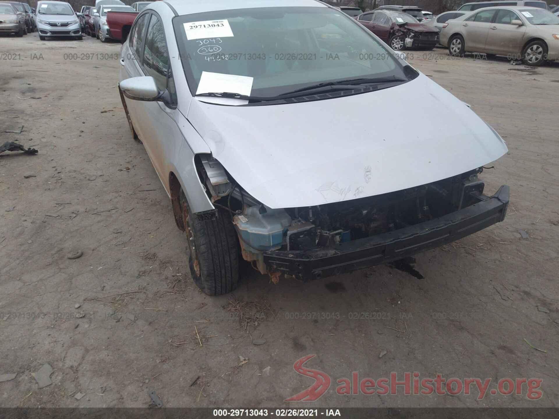 3KPFK4A79JE198562 2018 KIA FORTE