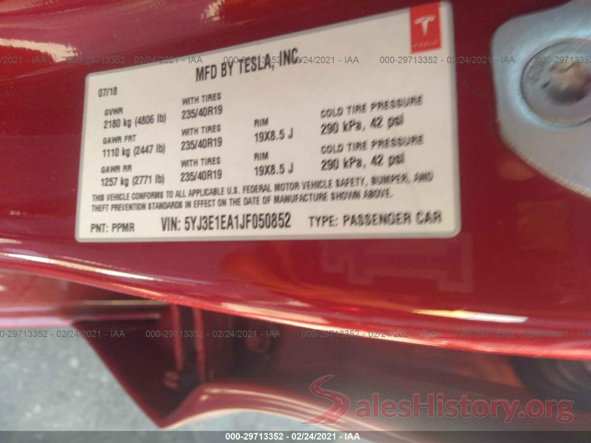 5YJ3E1EA1JF050852 2018 TESLA MODEL 3