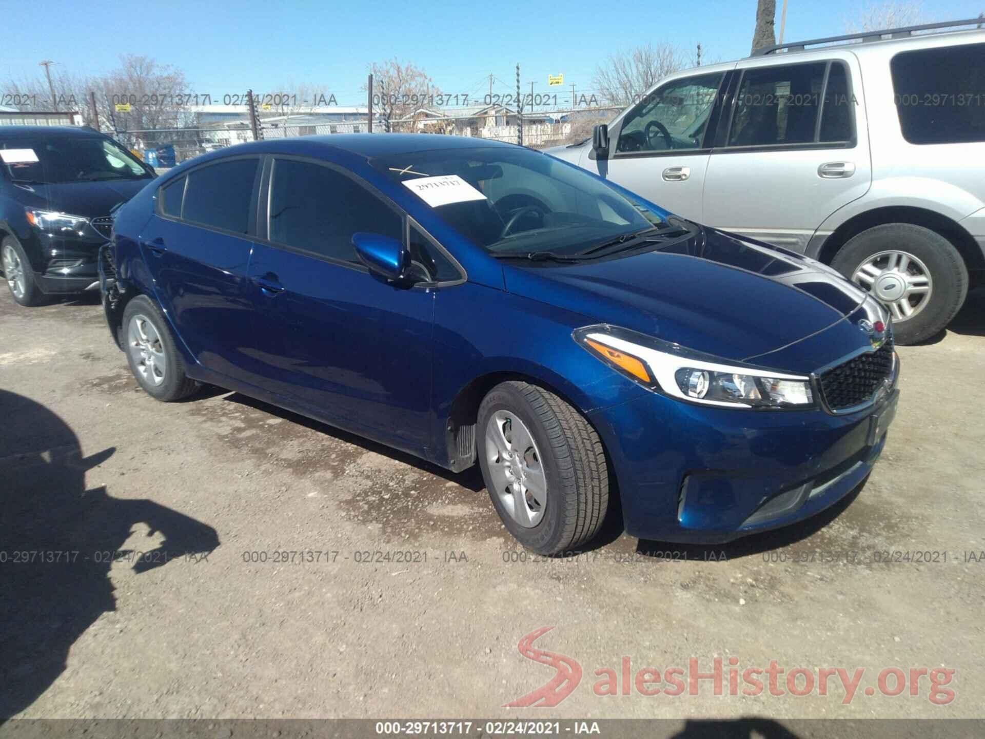 3KPFK4A79JE181860 2018 KIA FORTE