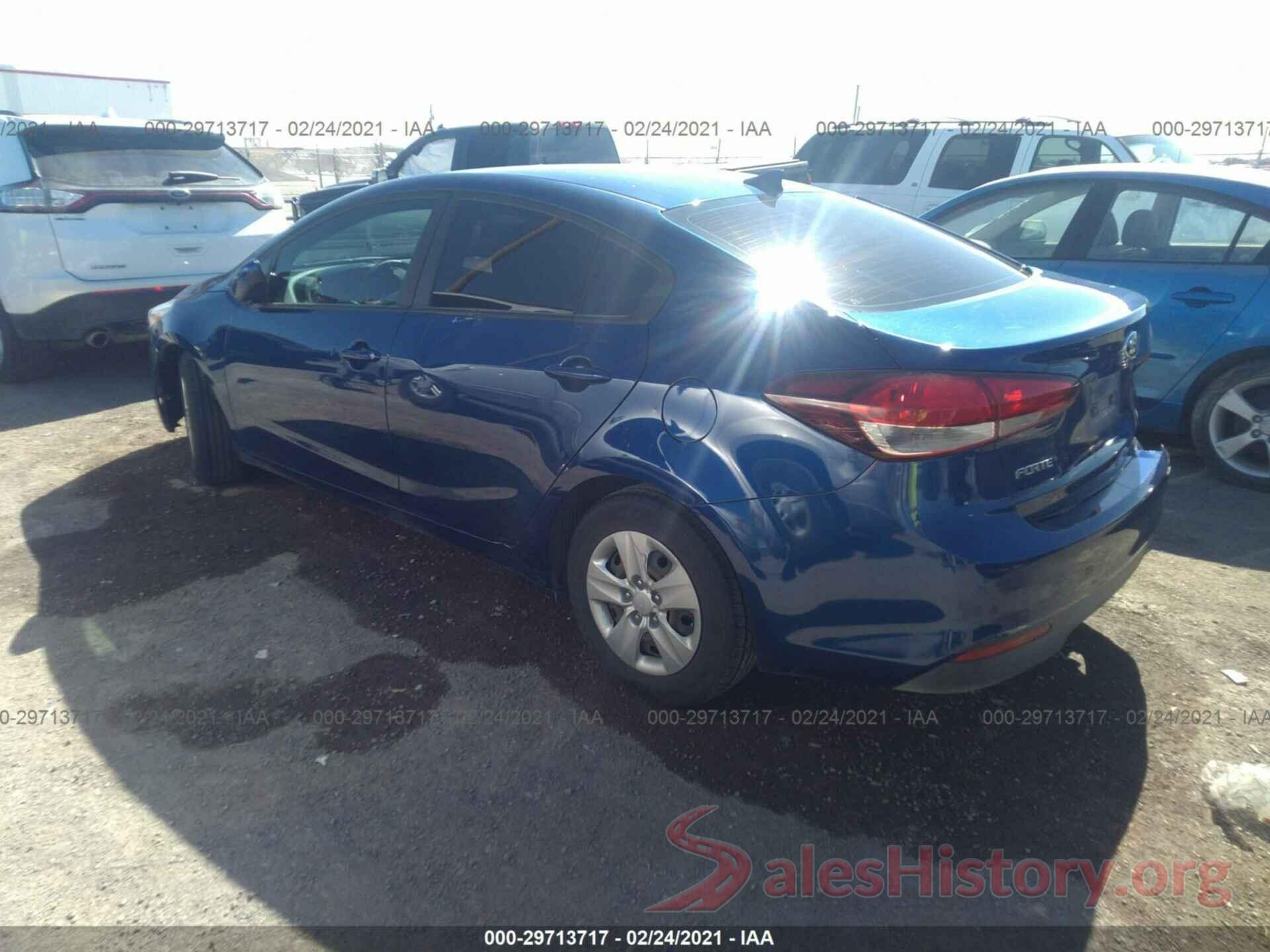 3KPFK4A79JE181860 2018 KIA FORTE