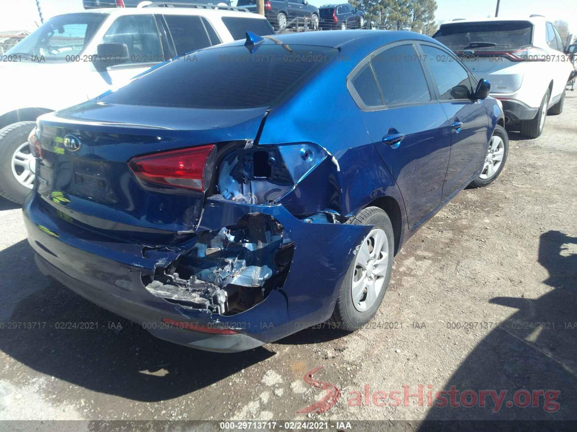 3KPFK4A79JE181860 2018 KIA FORTE