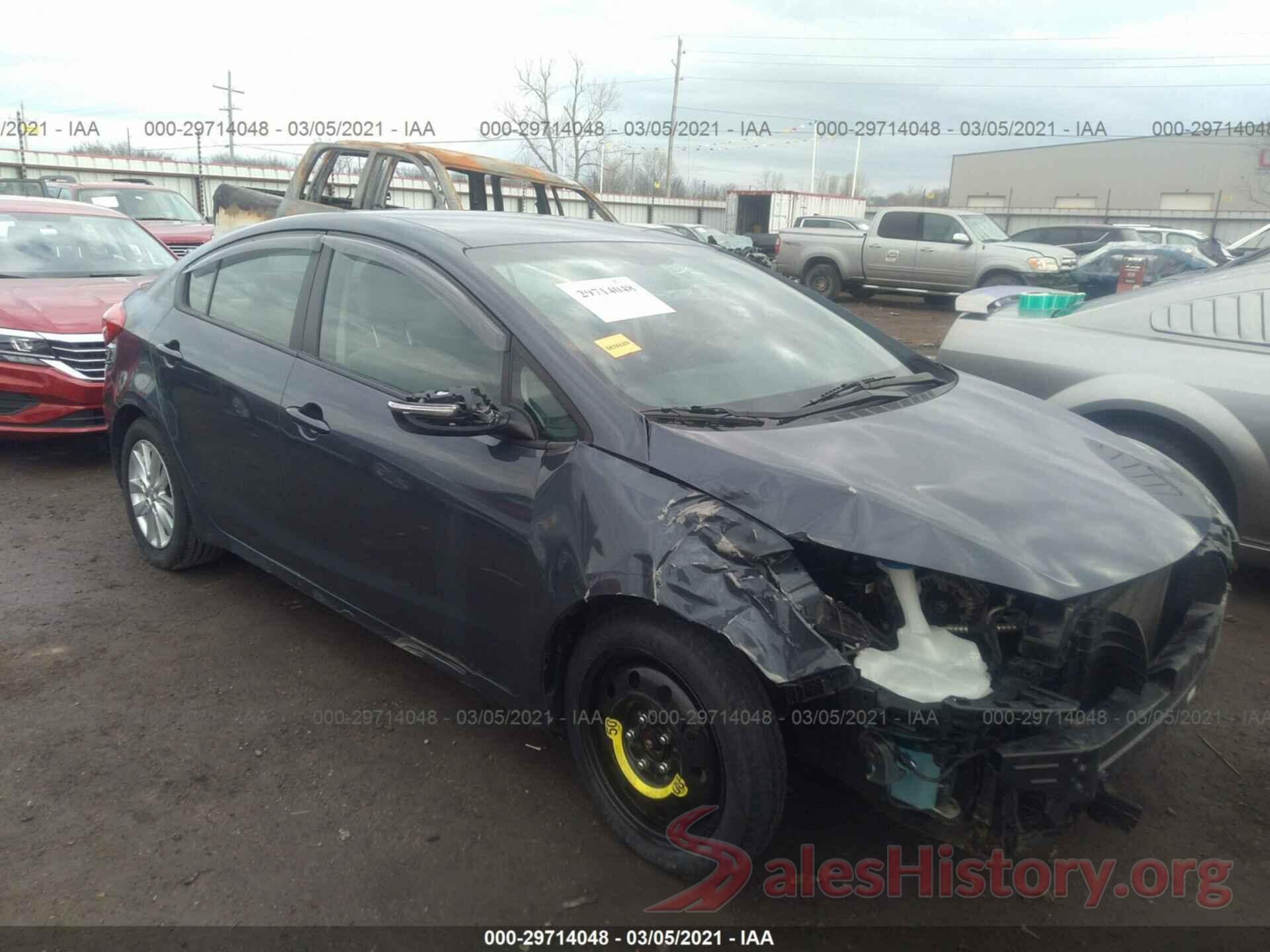 KNAFX4A68G5469654 2016 KIA FORTE