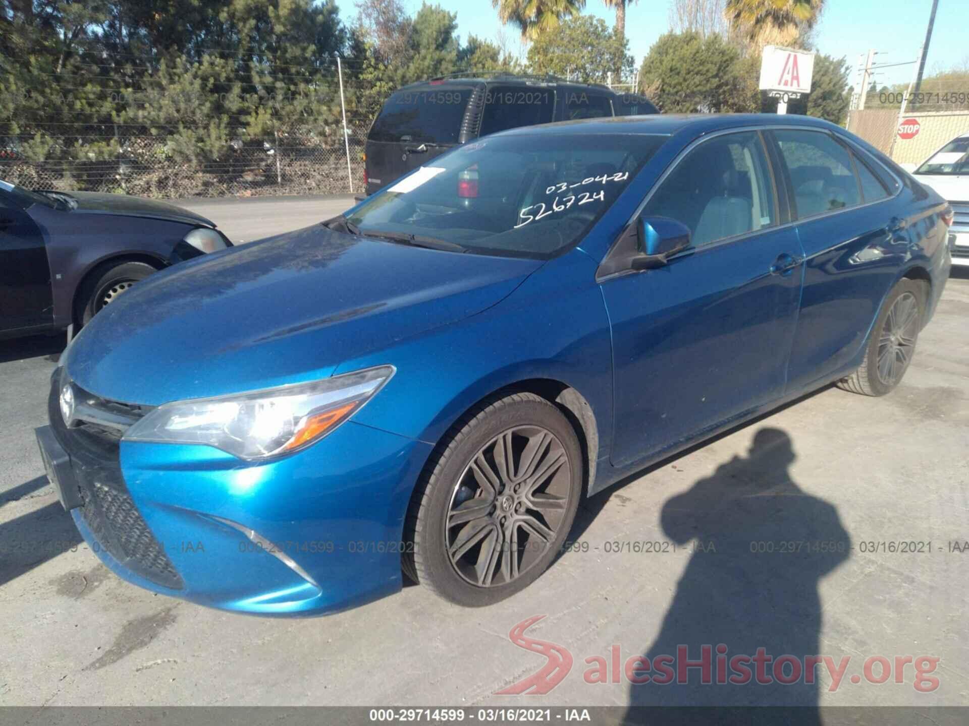 4T1BF1FK1GU526724 2016 TOYOTA CAMRY