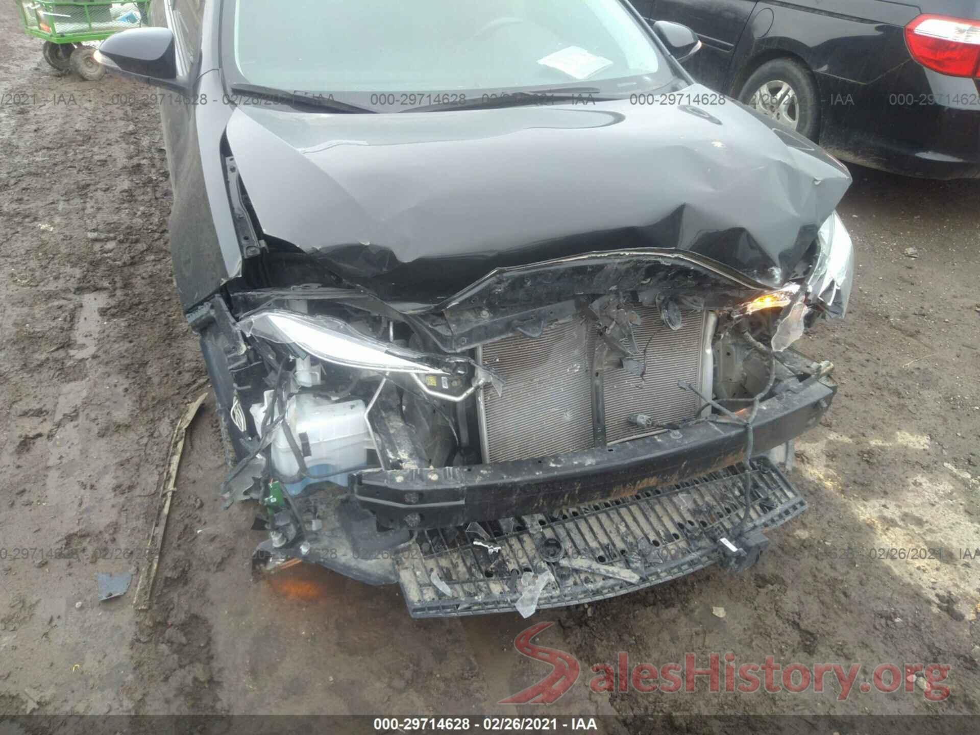 2T1BURHE5JC073289 2018 TOYOTA COROLLA