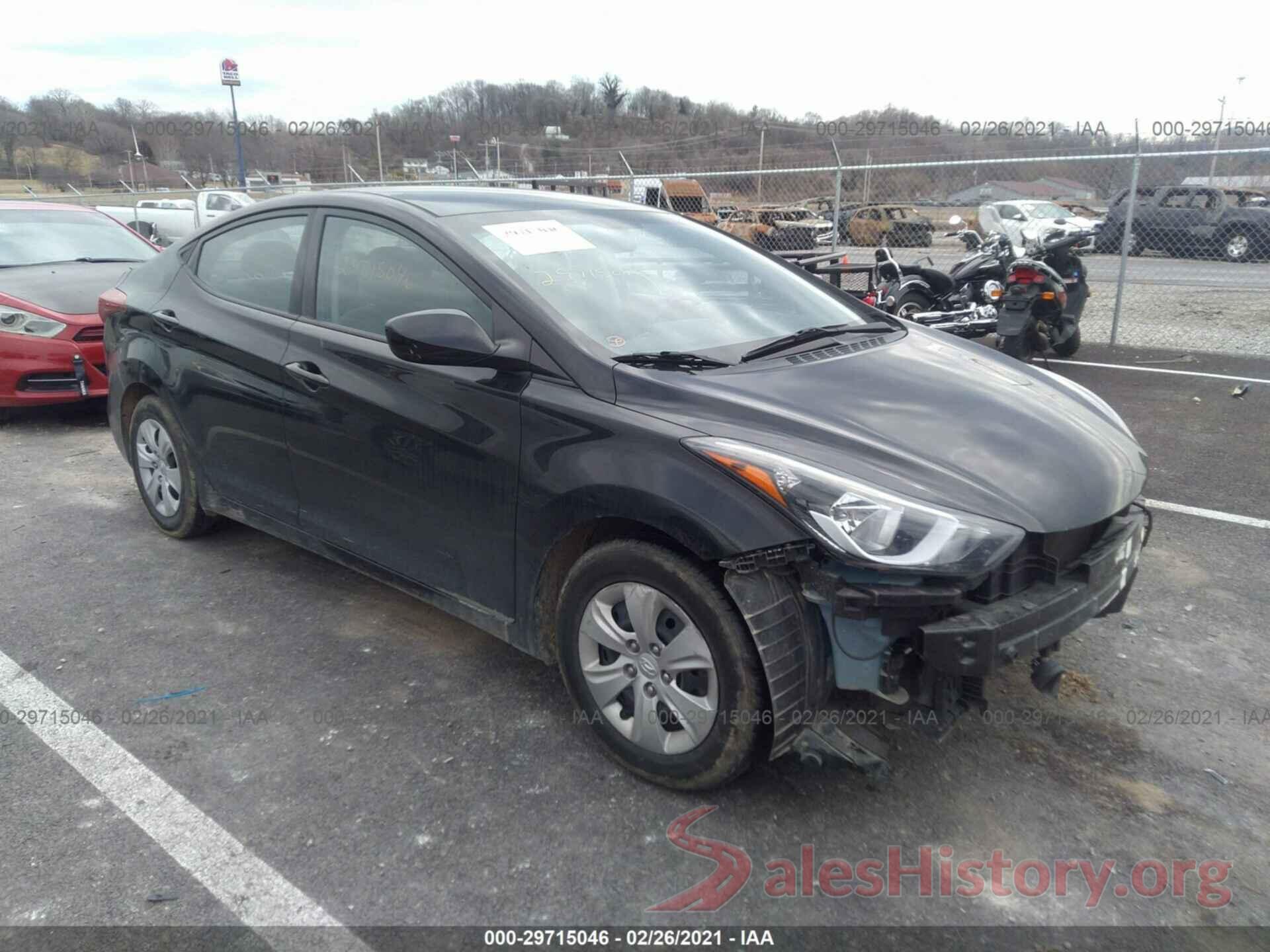 5NPDH4AE8GH780676 2016 HYUNDAI ELANTRA