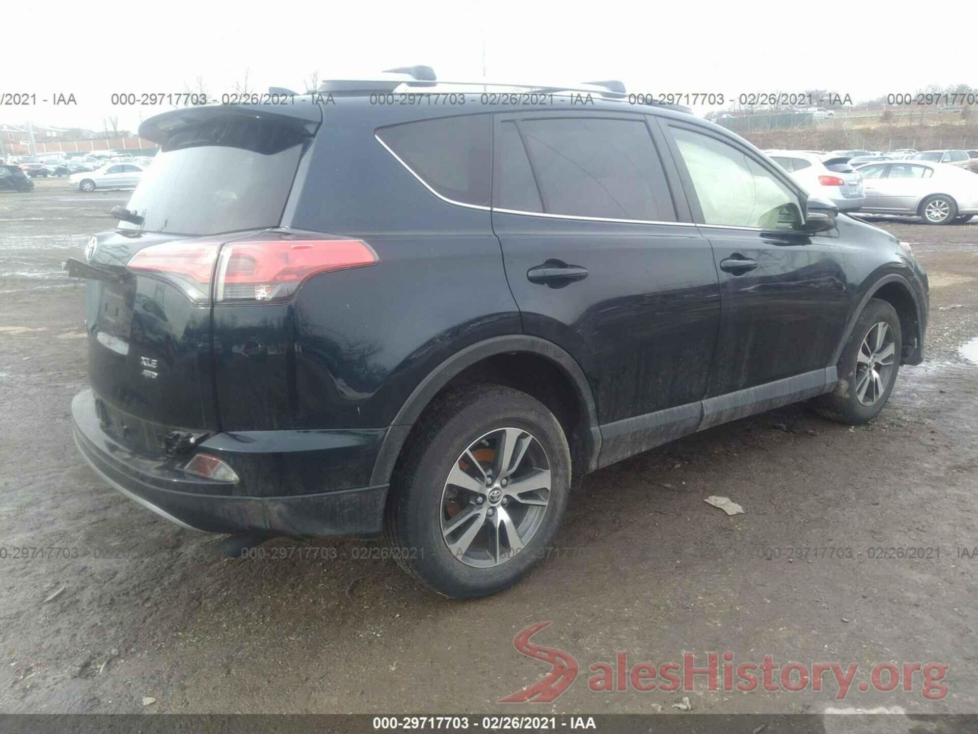 JTMRFREV5HJ164011 2017 TOYOTA RAV4