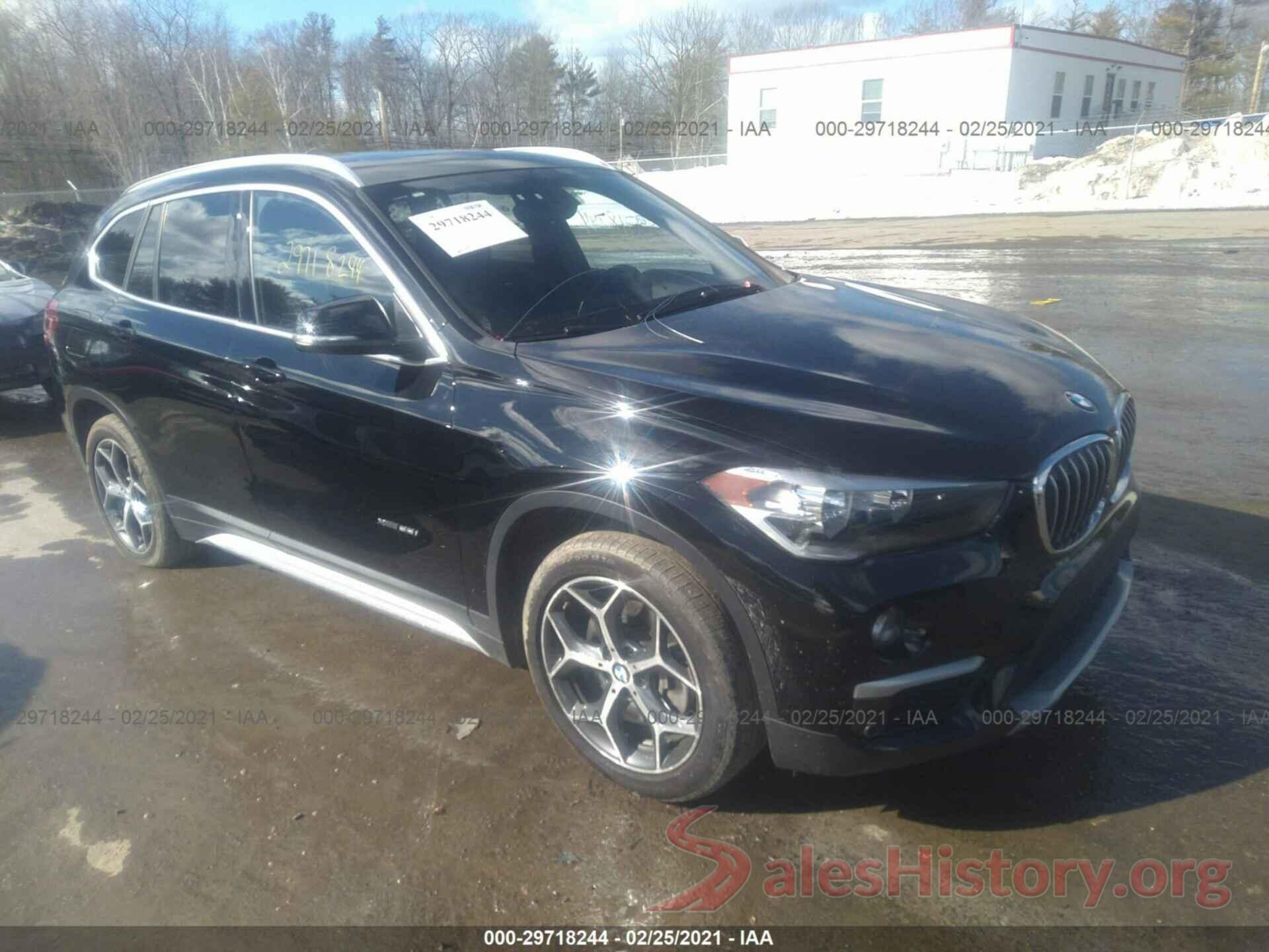 WBXHT3Z35J4A66570 2018 BMW X1