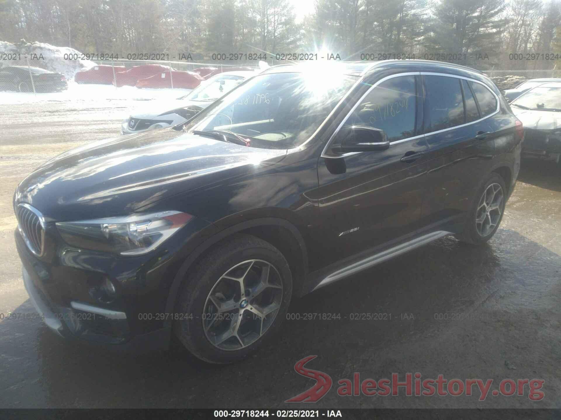 WBXHT3Z35J4A66570 2018 BMW X1